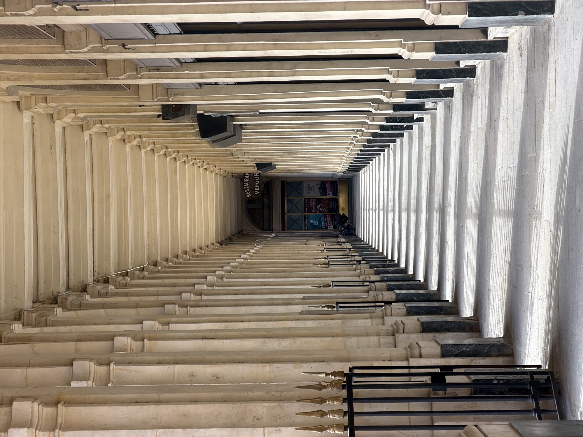 Unknown witness documents Parisian architecture and street life