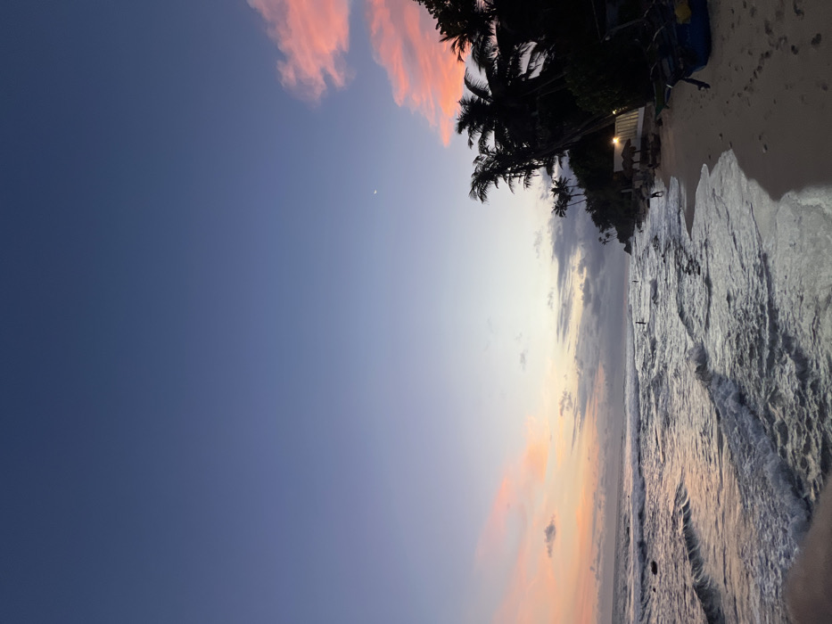 Witness captures twilight coastal scenes across Sri Lankan beaches