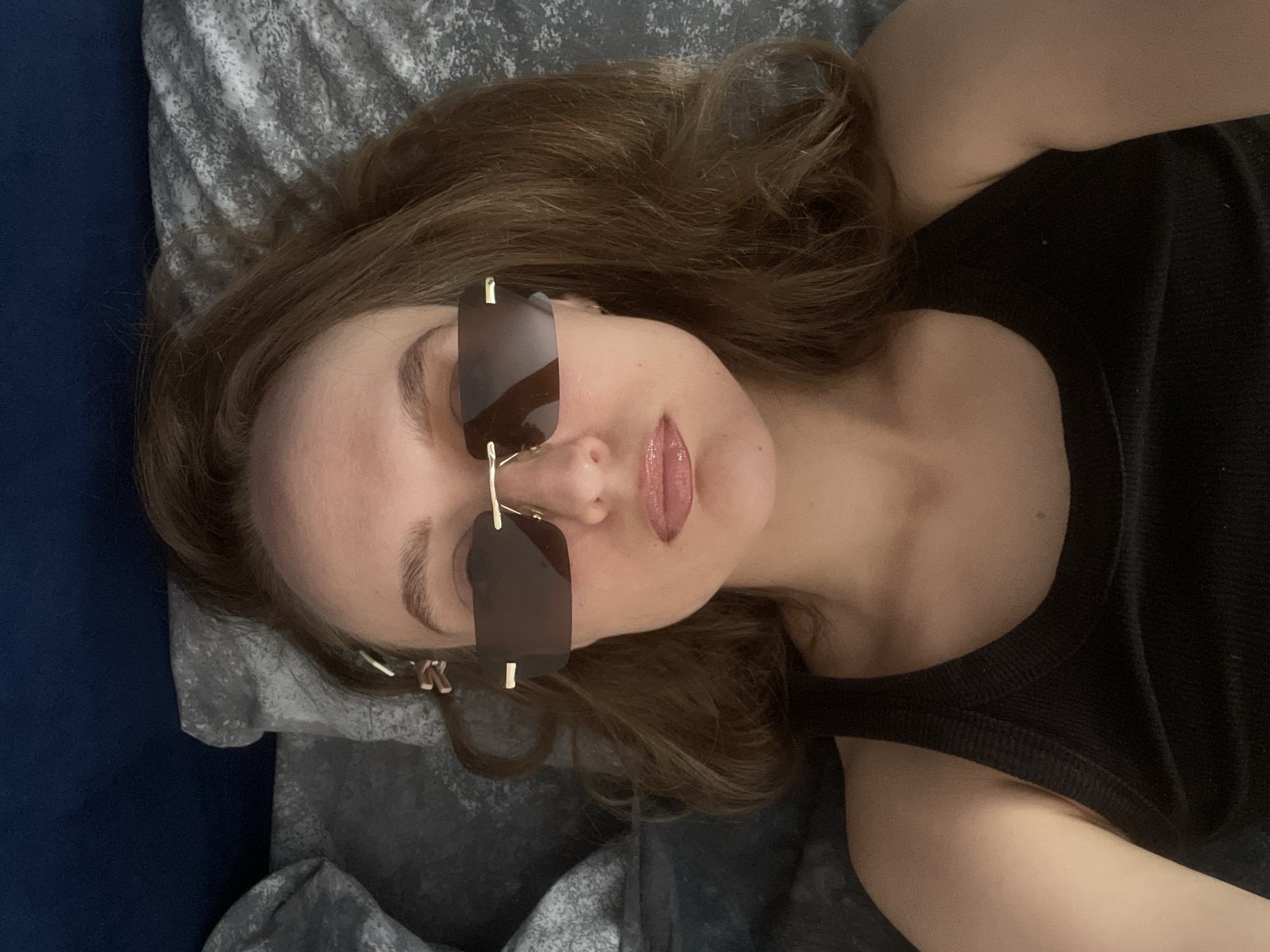Woman photographed in bedroom and bathroom in Подшивалово, Russia