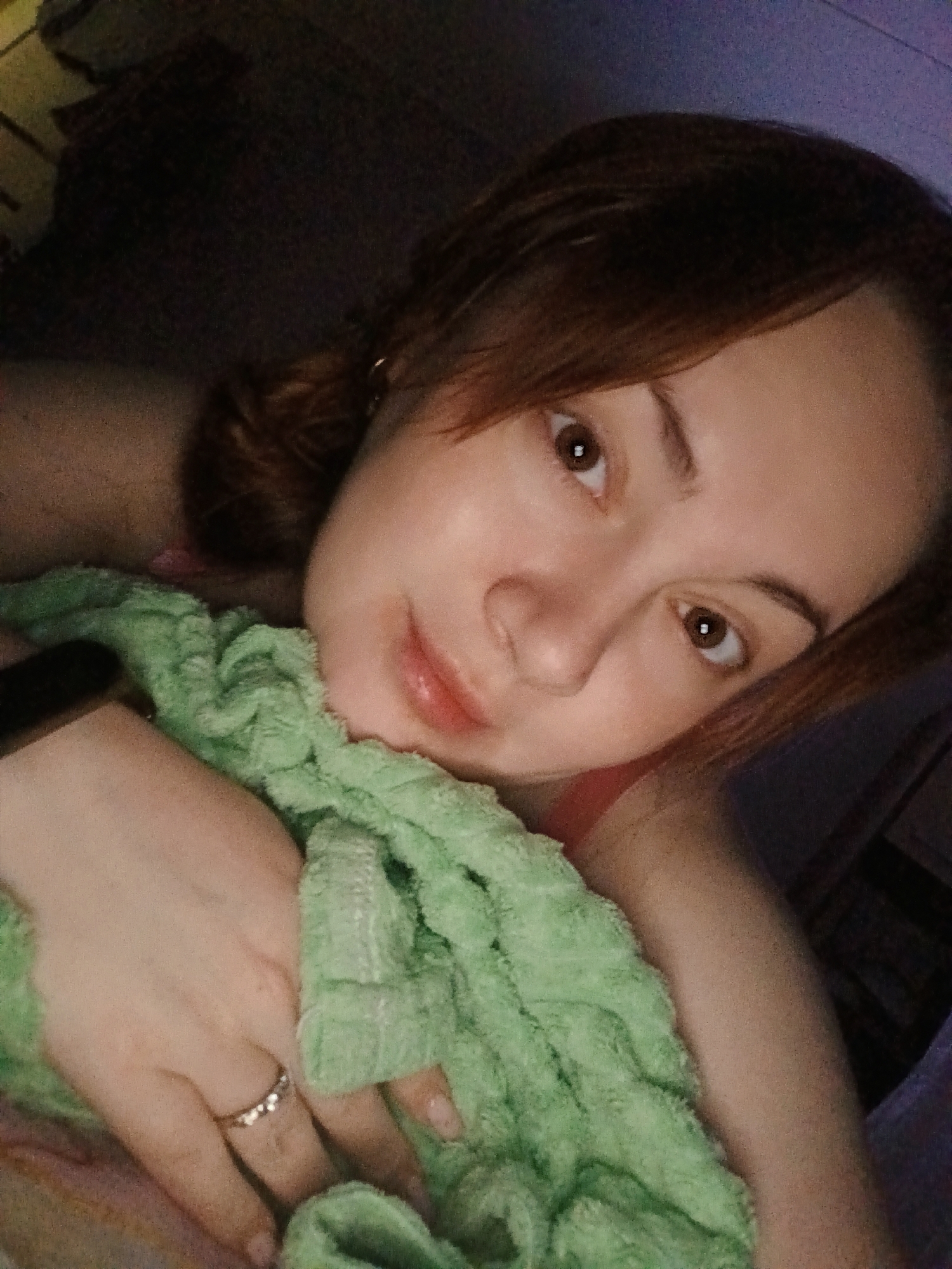 Family gathering documented in Chaikovsky, Russia apartment
