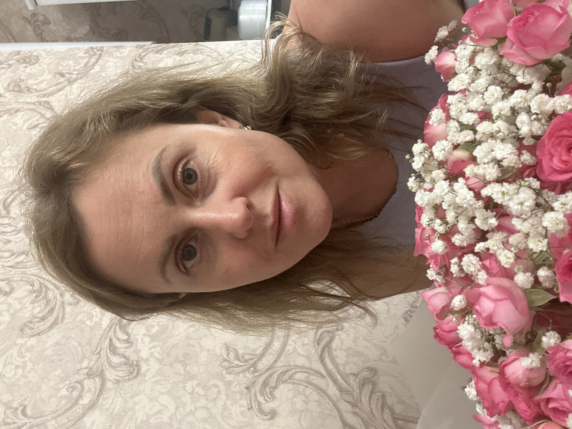 Kitchen activities with pink roses and food prep in Russia