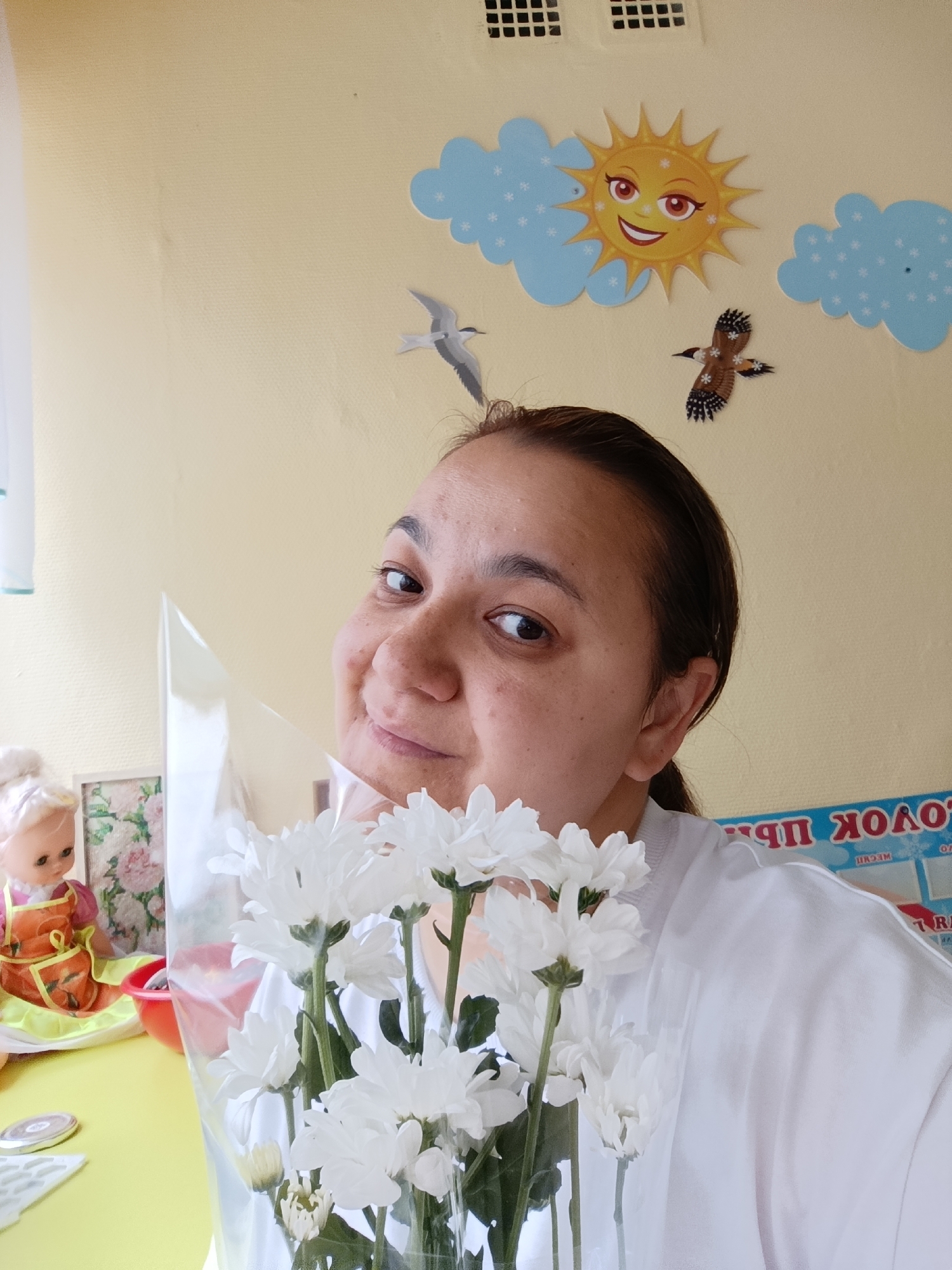 Woman photographed twice in five minutes across Chaikovsky locations