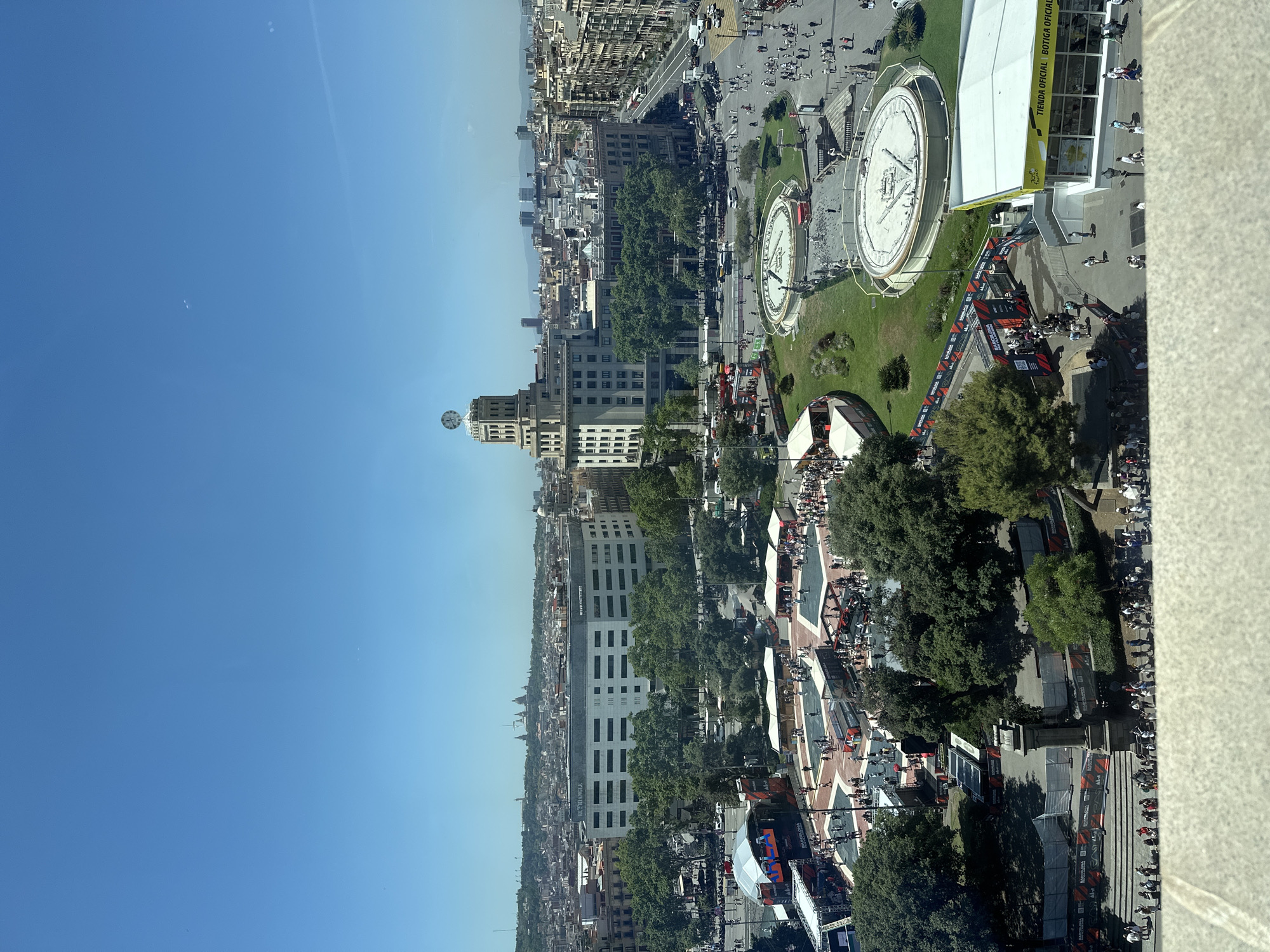 Busy morning scene at Barcelona's Plaça de Catalunya