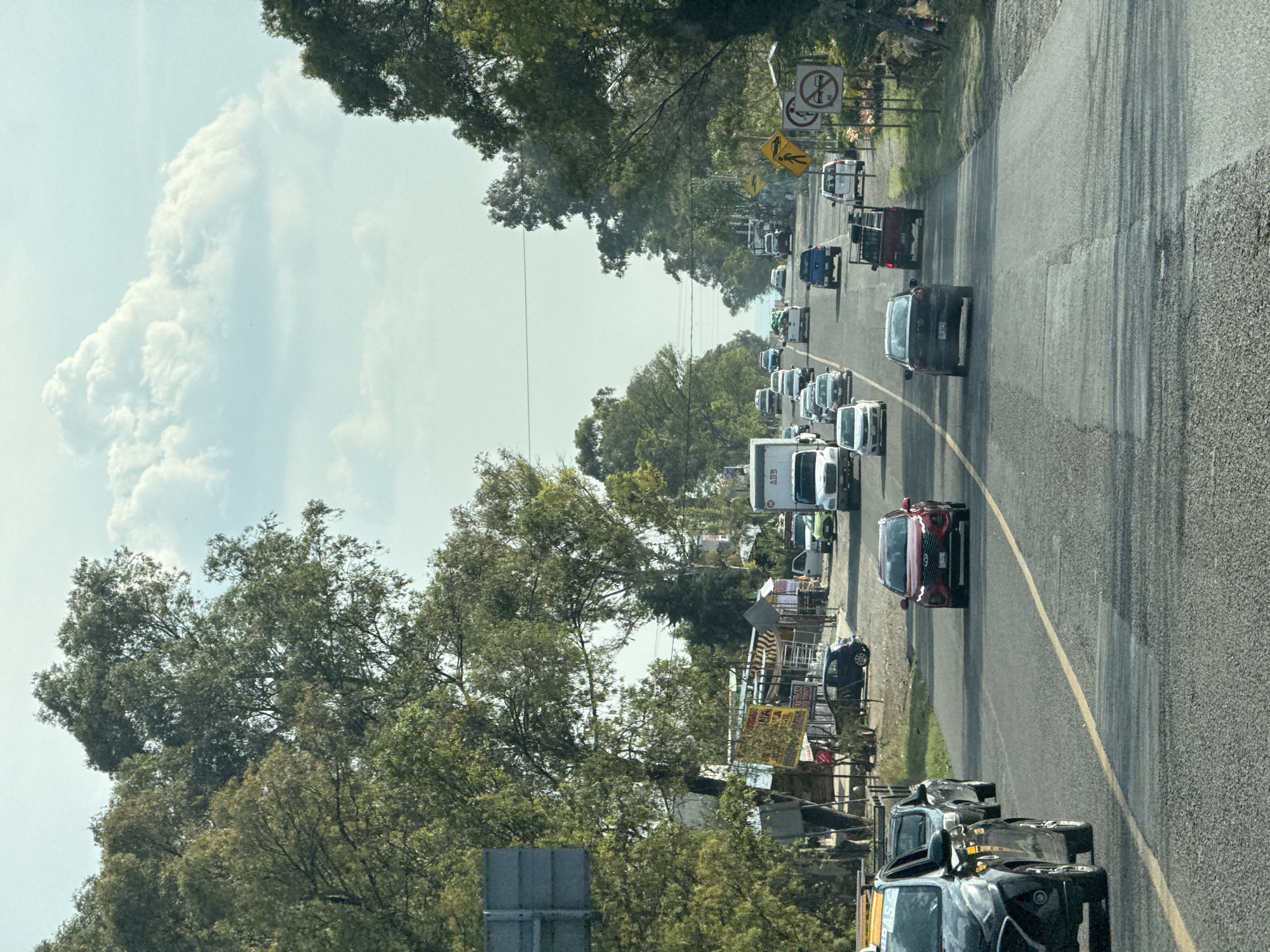 Heavy traffic reported on road in San Pablo Ahuatempa