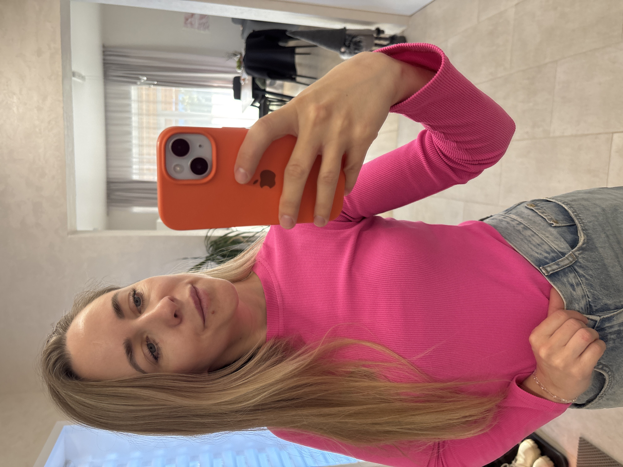 Woman takes multiple selfies in Chaikovsky, Russia apartment