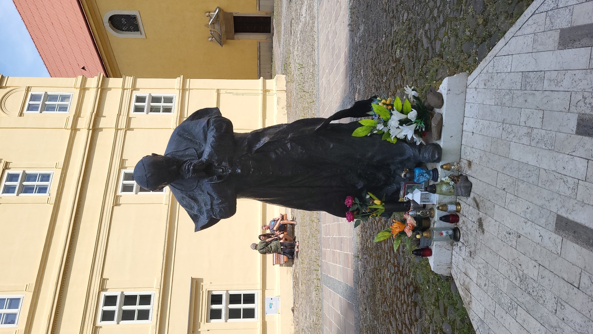 Morning scenes documented across Prešov, Slovakia include statue and construction