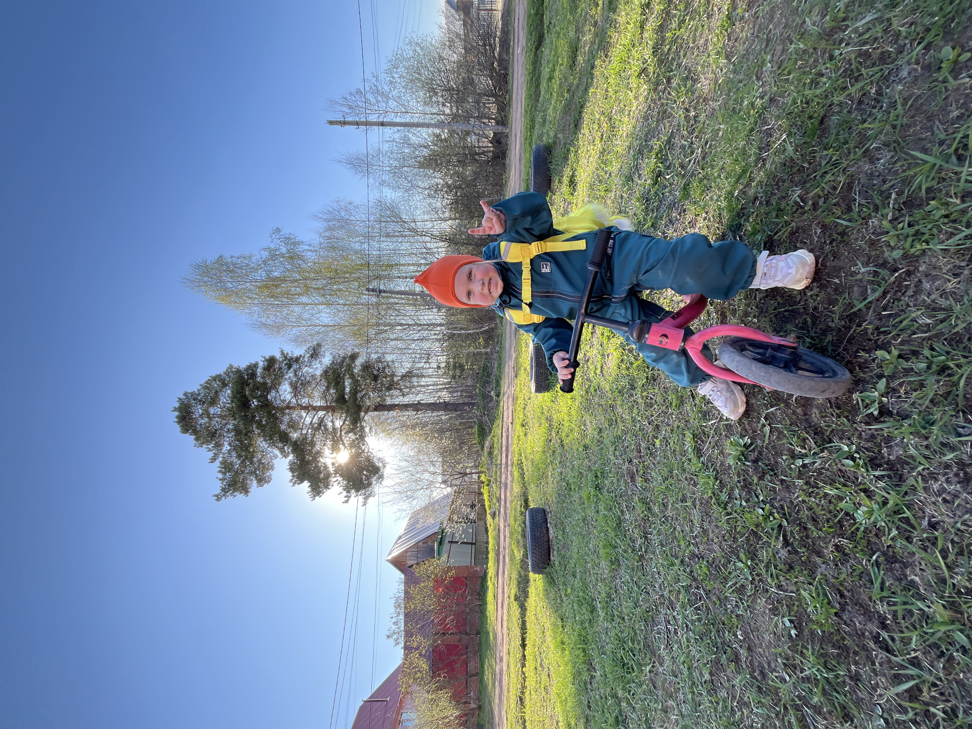 Family enjoys leisurely afternoon at Chaikovsky greenhouse facility