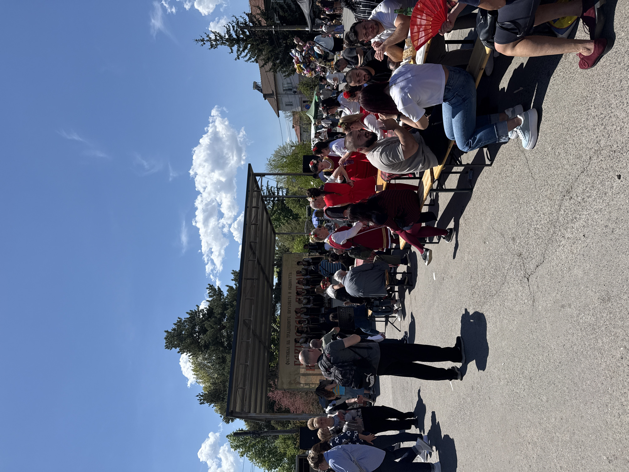 Cultural festival draws crowds in Voluyak, Bulgaria