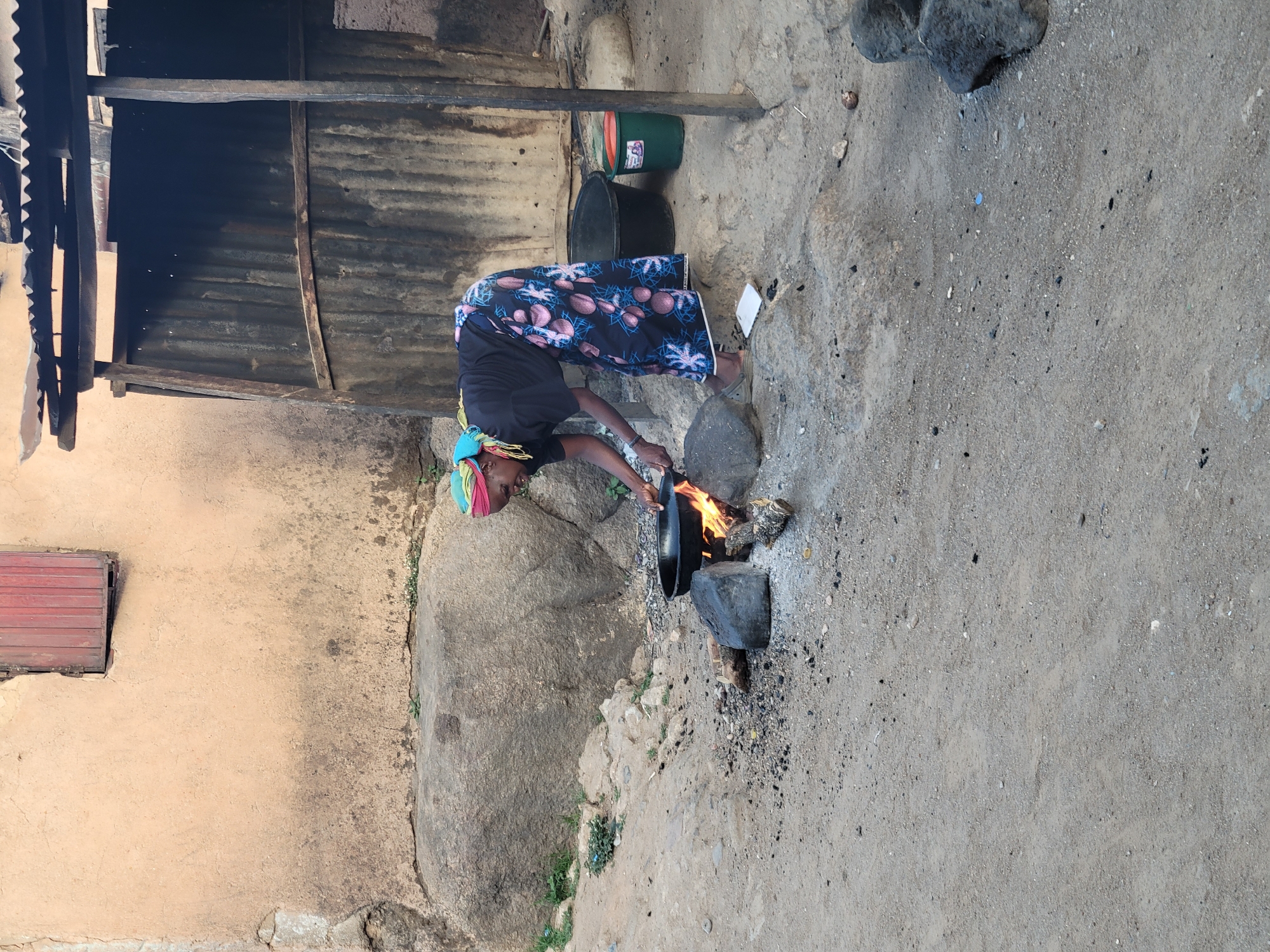 Women conduct daily cooking, food preparation activities in Jos