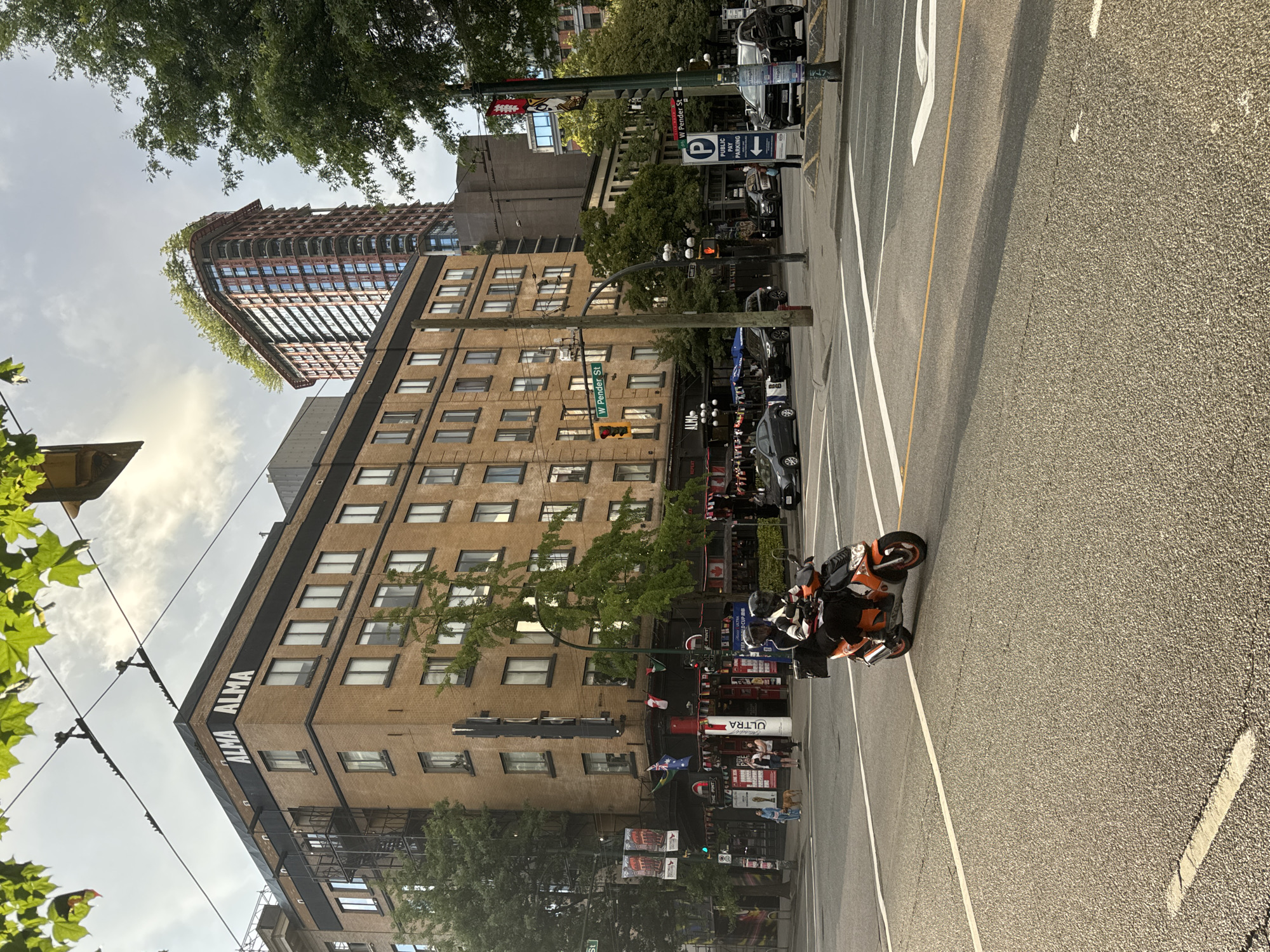 Overcast afternoon stroll through downtown Vancouver streets