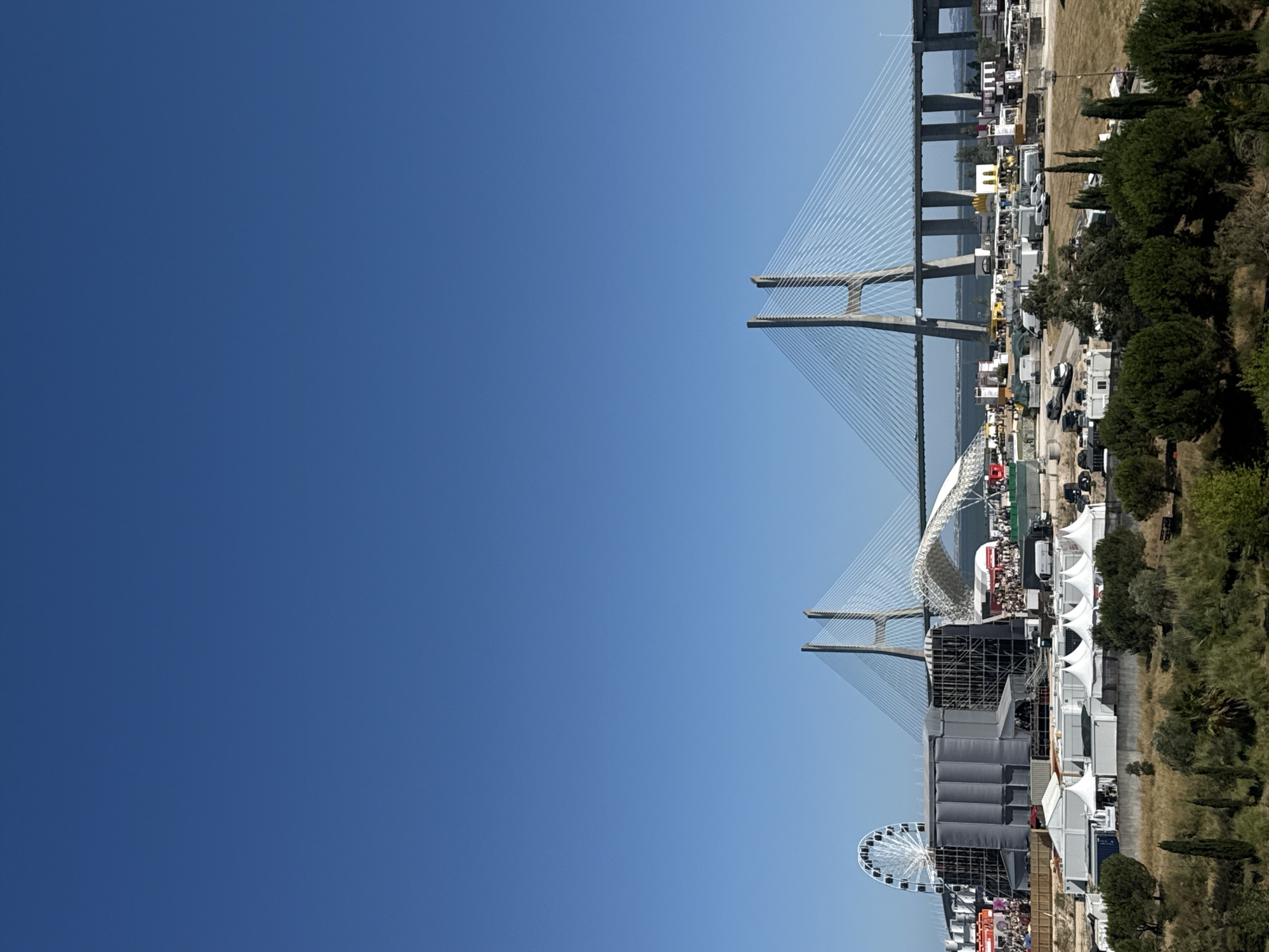 Waterfront festival underway near cable-stayed bridge in Loures