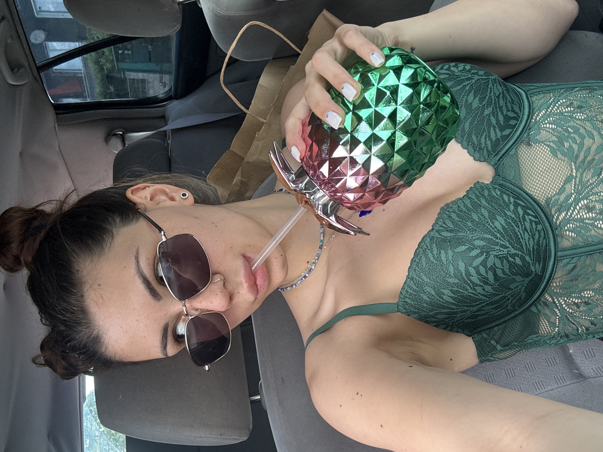 Woman photographed in car passenger seat in Gorna Malina