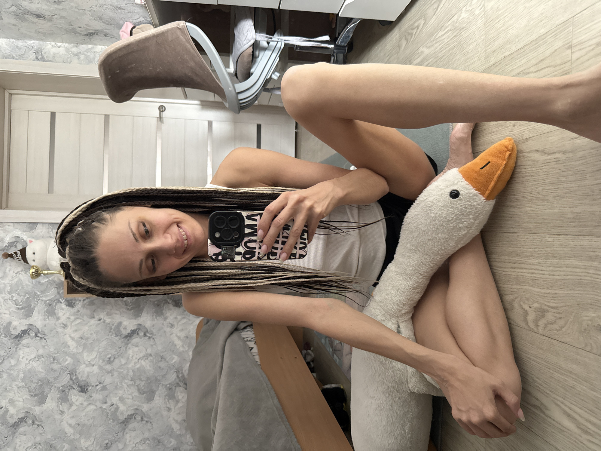 Woman and toy workbench observed in Rusanovo home