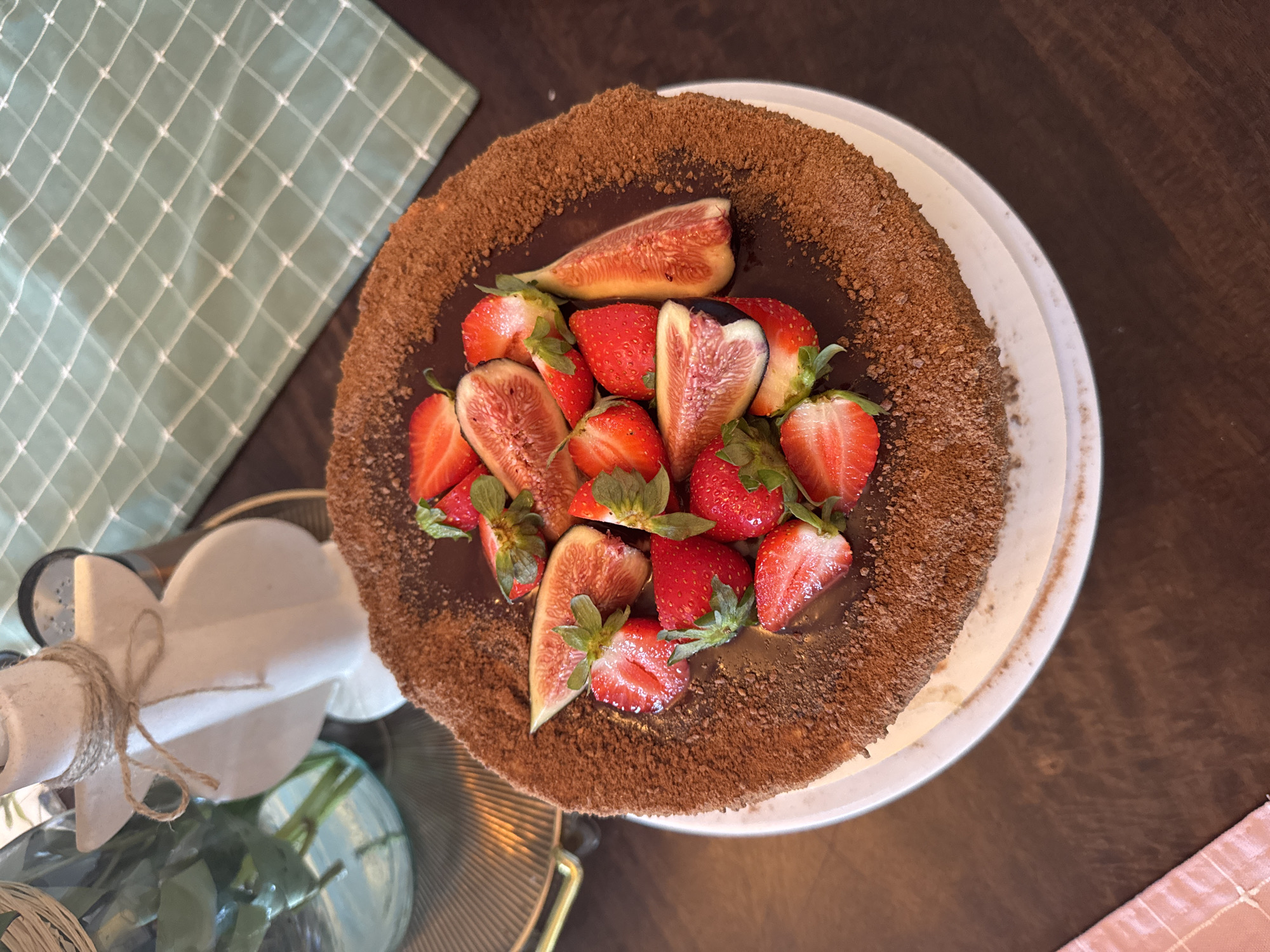 Chocolate cake and breakfast spread, Gatineau