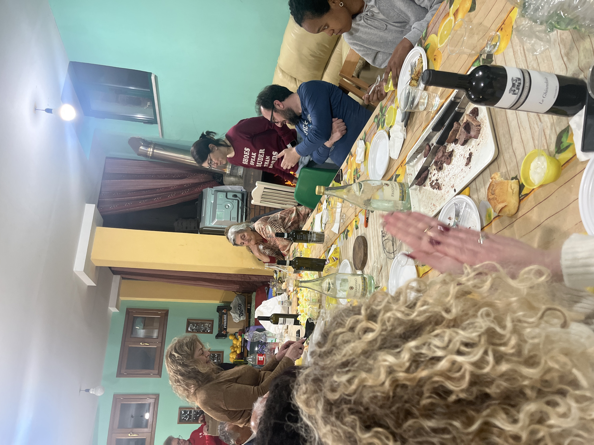 Indoor meal gathering observed in Cannalonga, Italy