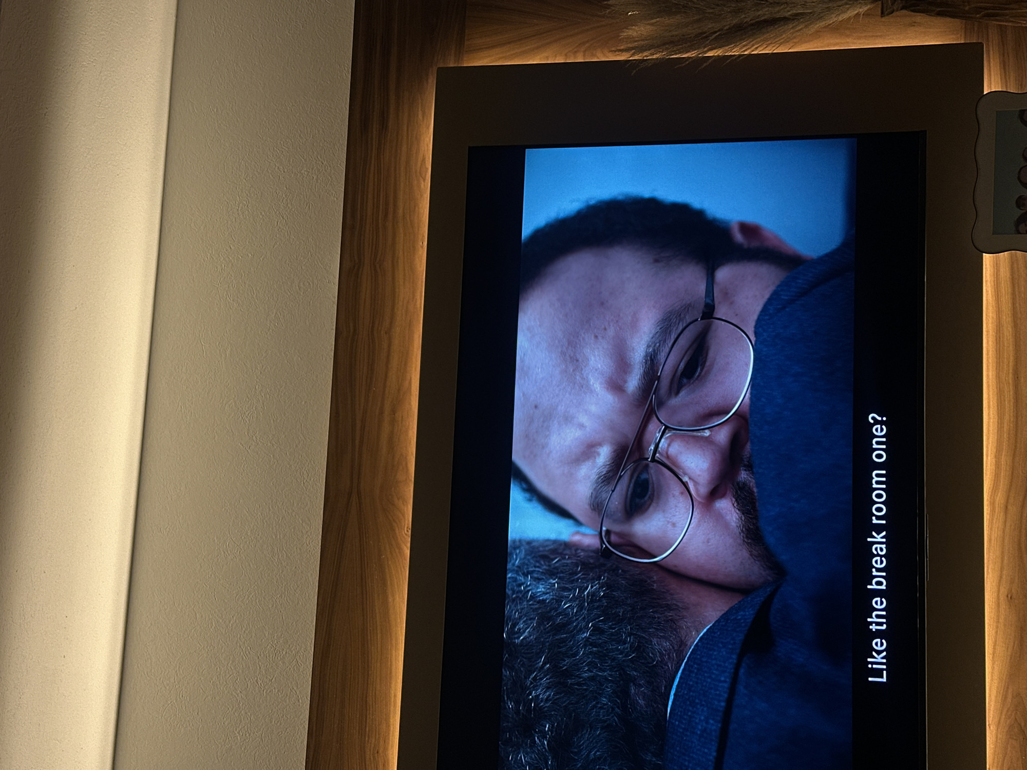 TV broadcast shows intimate scene with dialogue in Mexico City