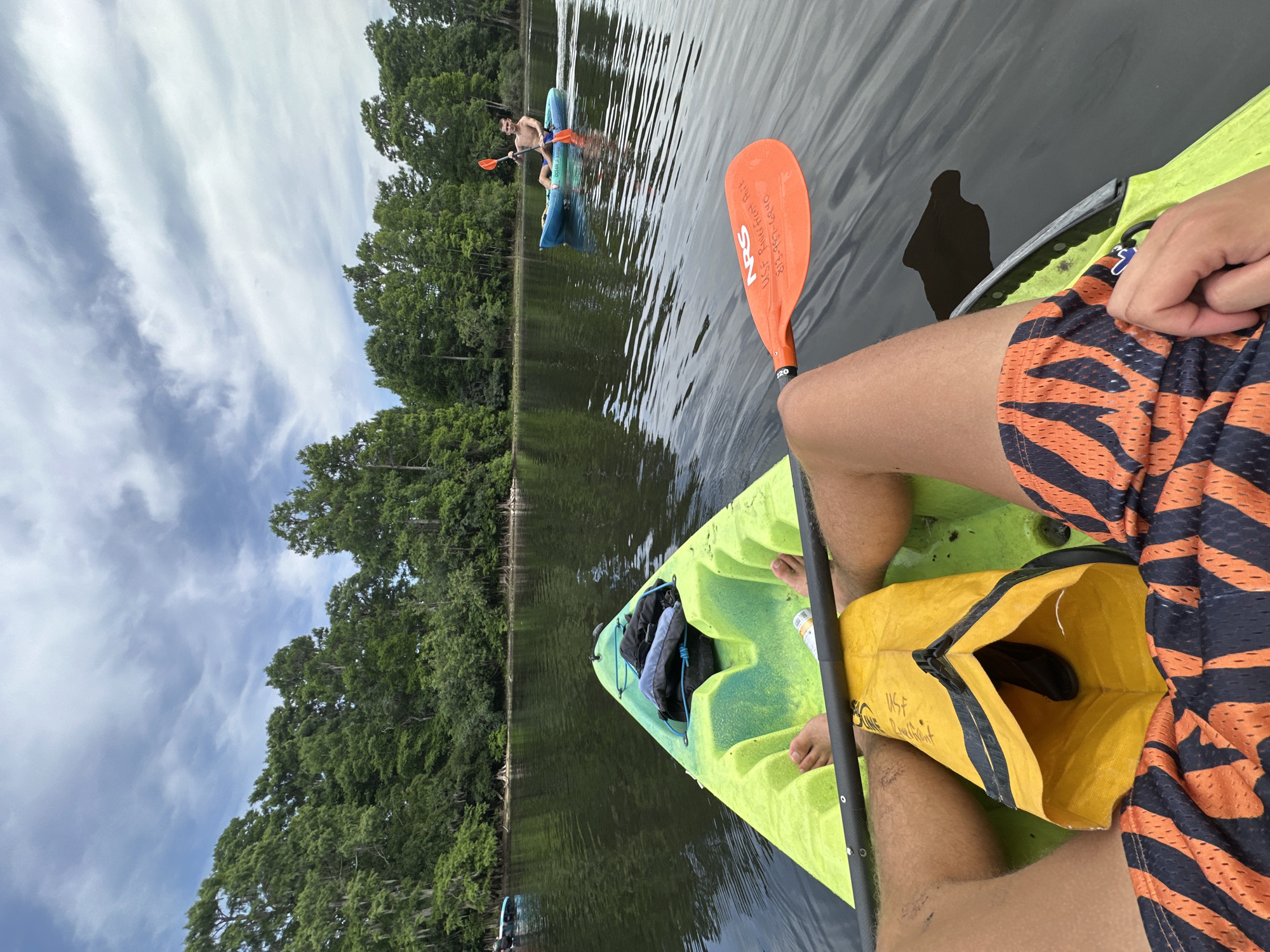 Kayakers, paddleboarders enjoy evening water recreation in Tampa area