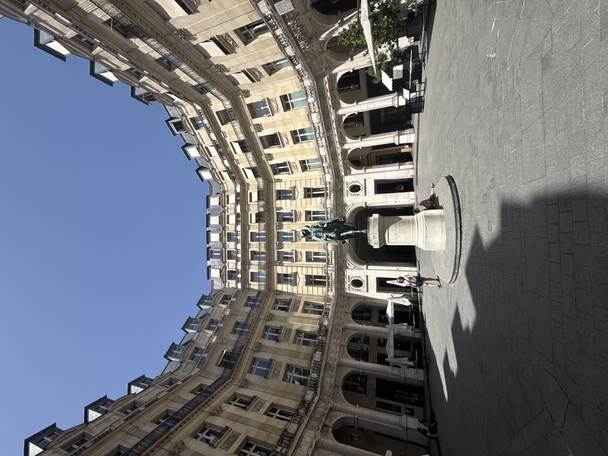 Parisian interiors and courtyard documented in 5-minute walking sequence