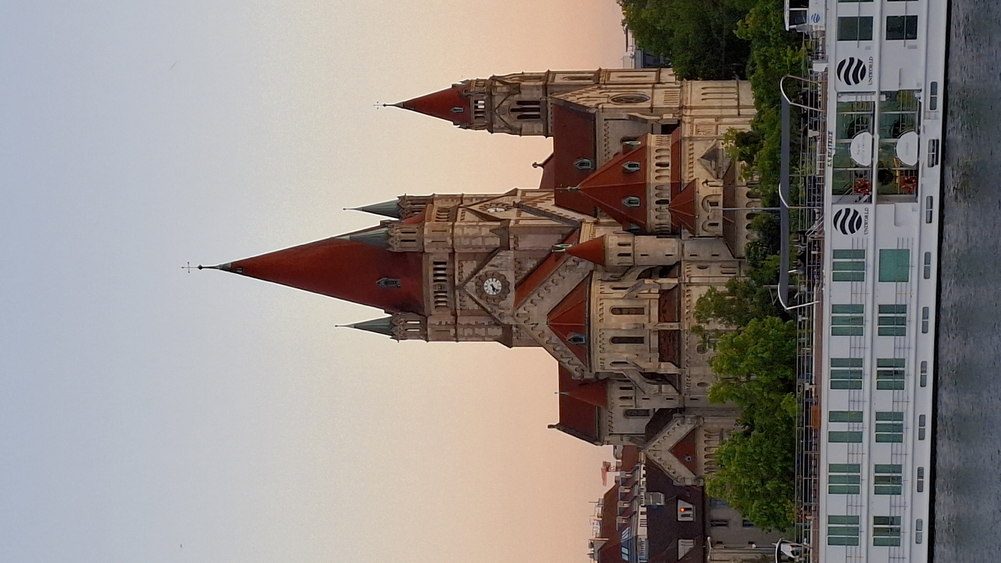 Vienna's Votivkirche documented by witness near riverfront