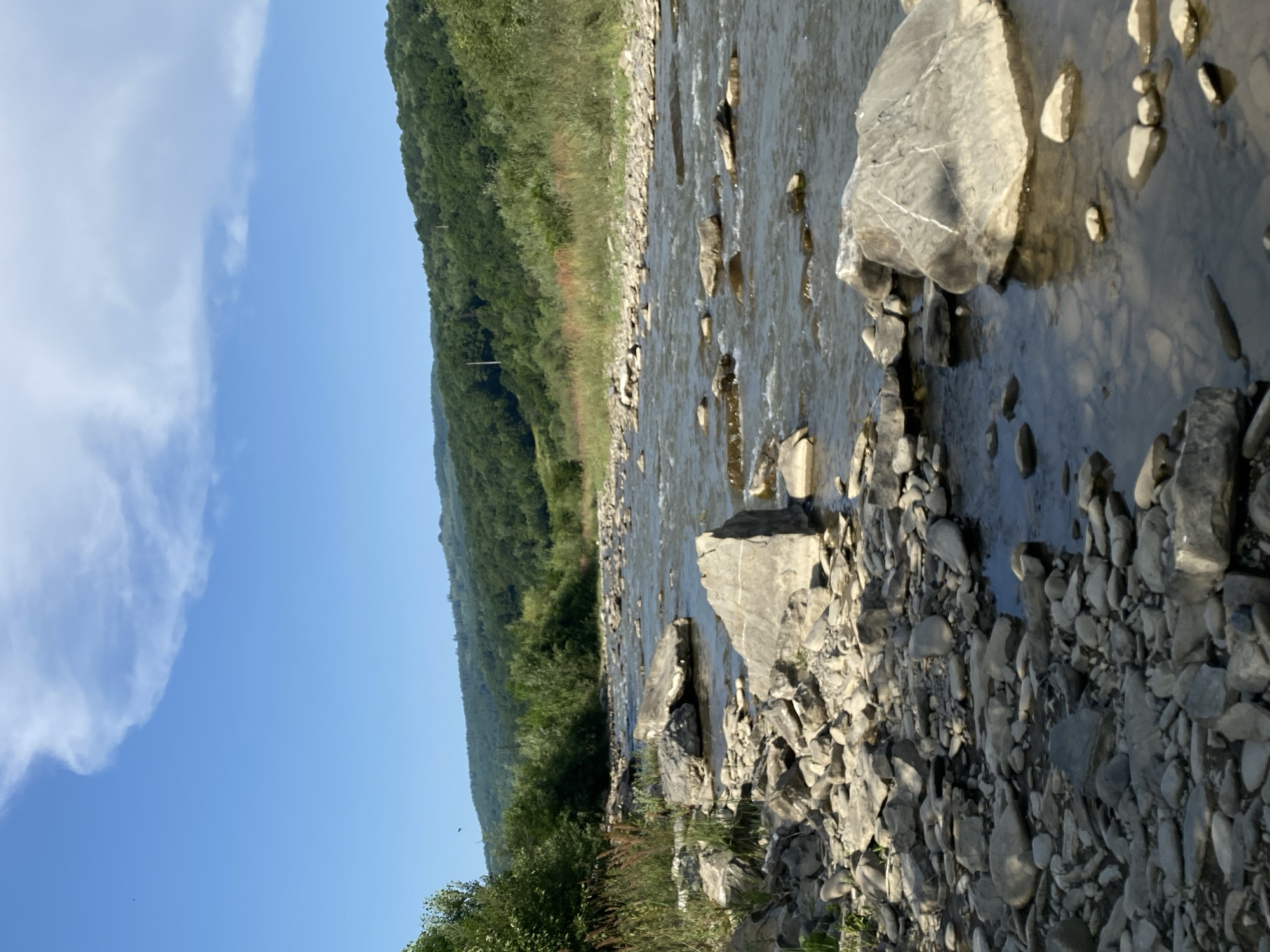 Tysa River's rocky banks and clear water, Velykyi Bychkiv
