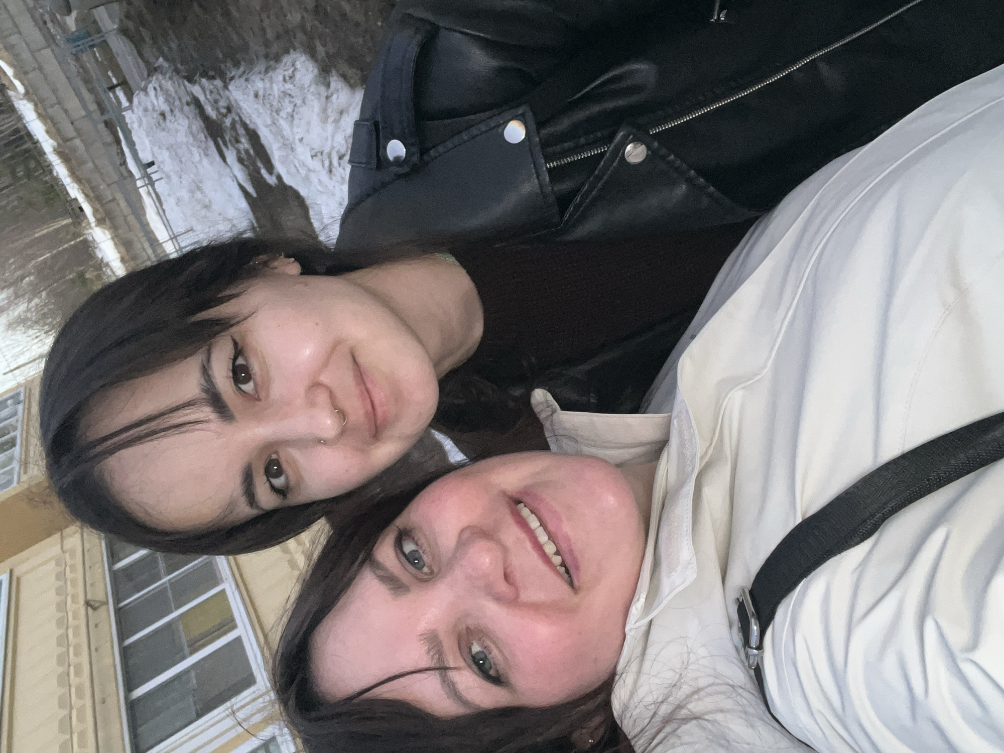 Daily life moments captured across Noviy, Russia