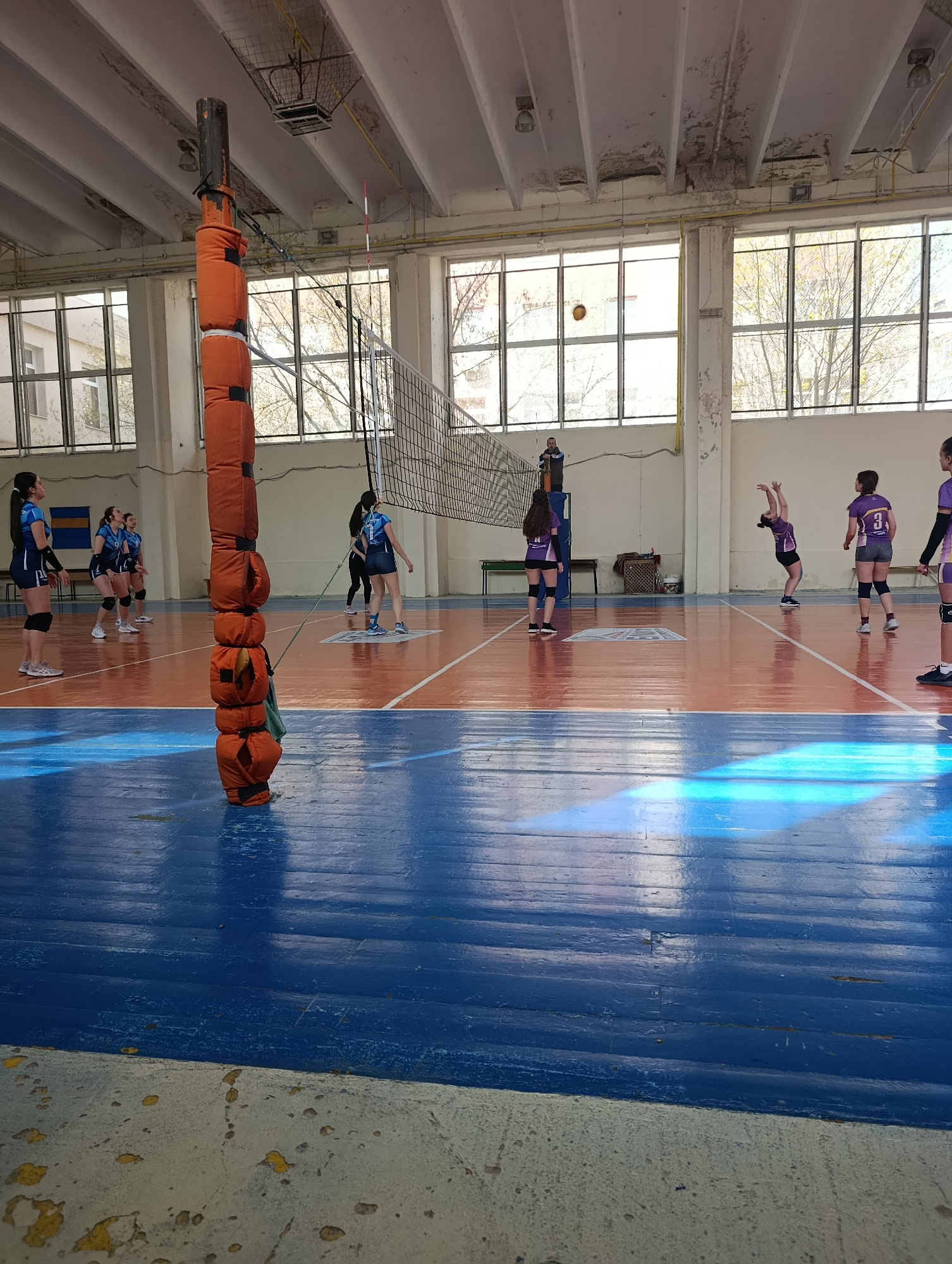 Volleyball game underway at Silistra gymnasium