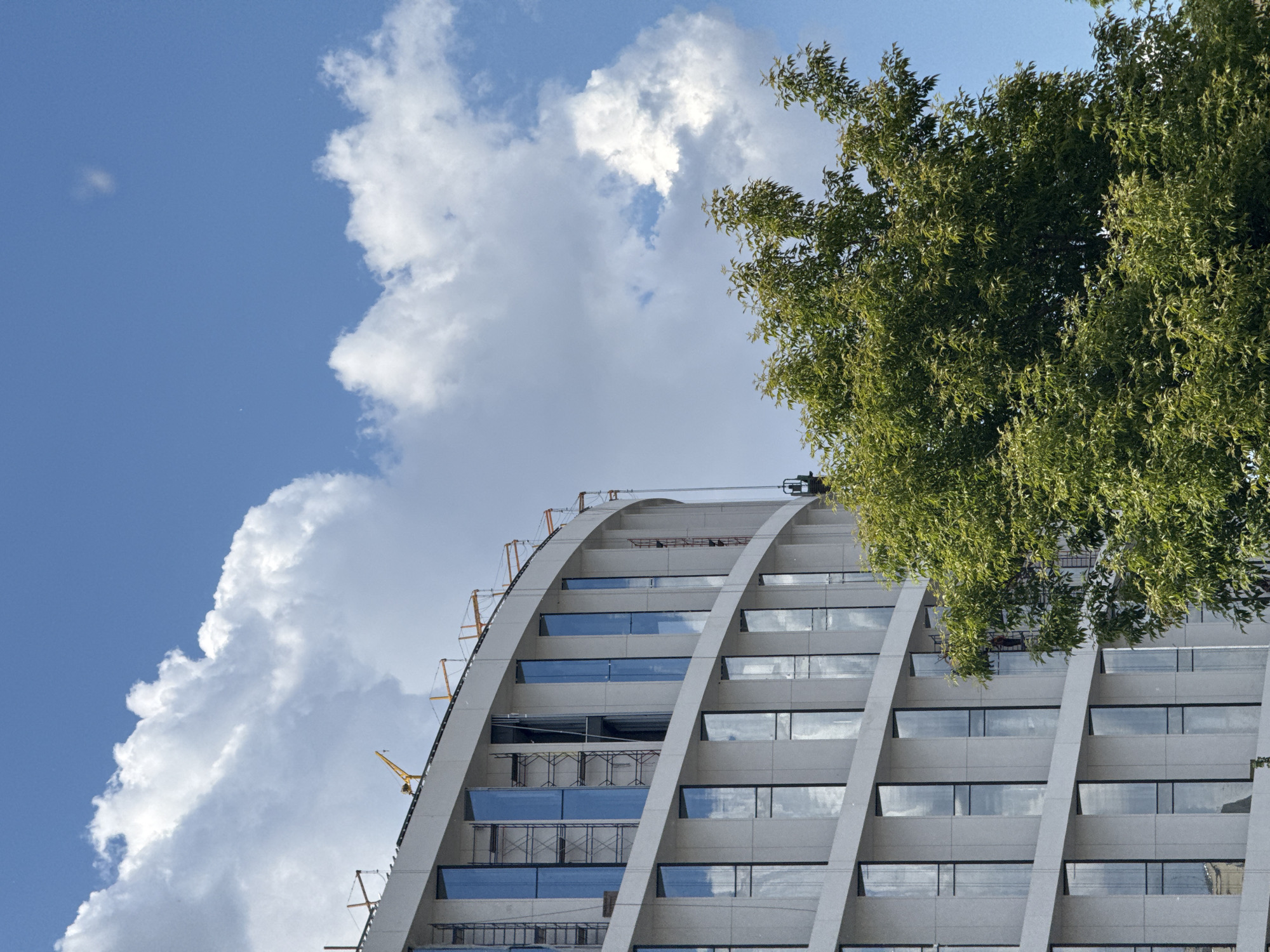 Moscow witnesses capture modern buildings and river boat activity
