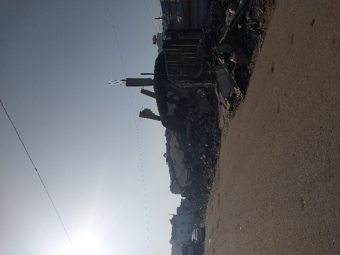 Gaza residents maintain daily life amid widespread urban destruction