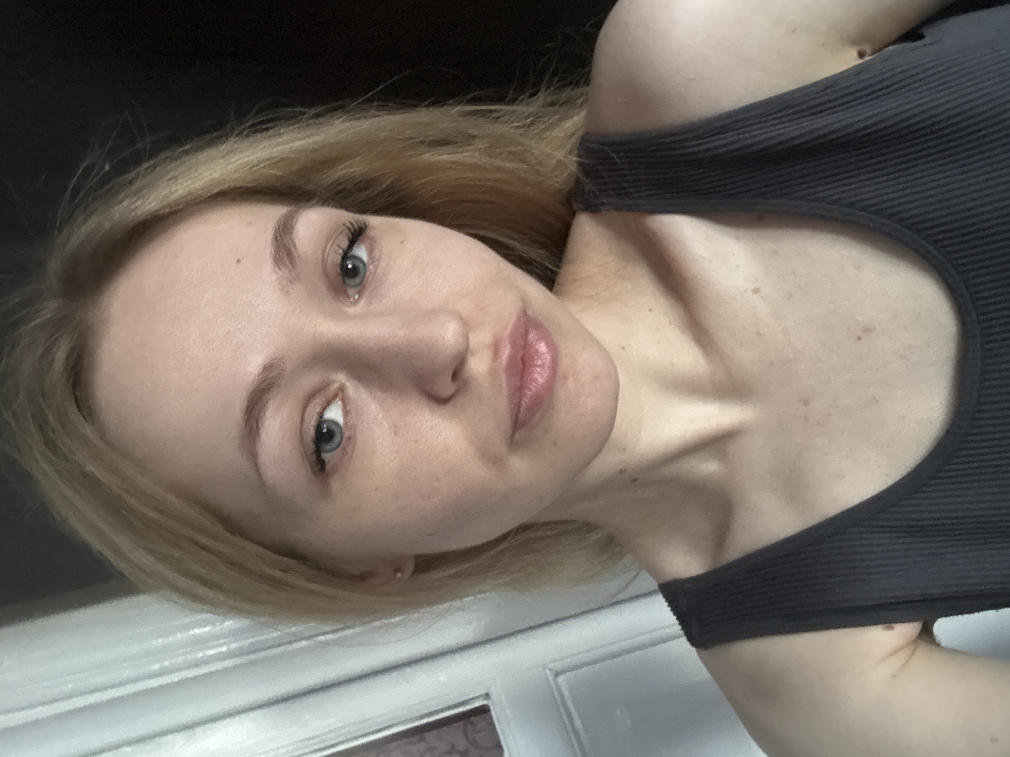 Indoor selfies and backyard greenery, same afternoon