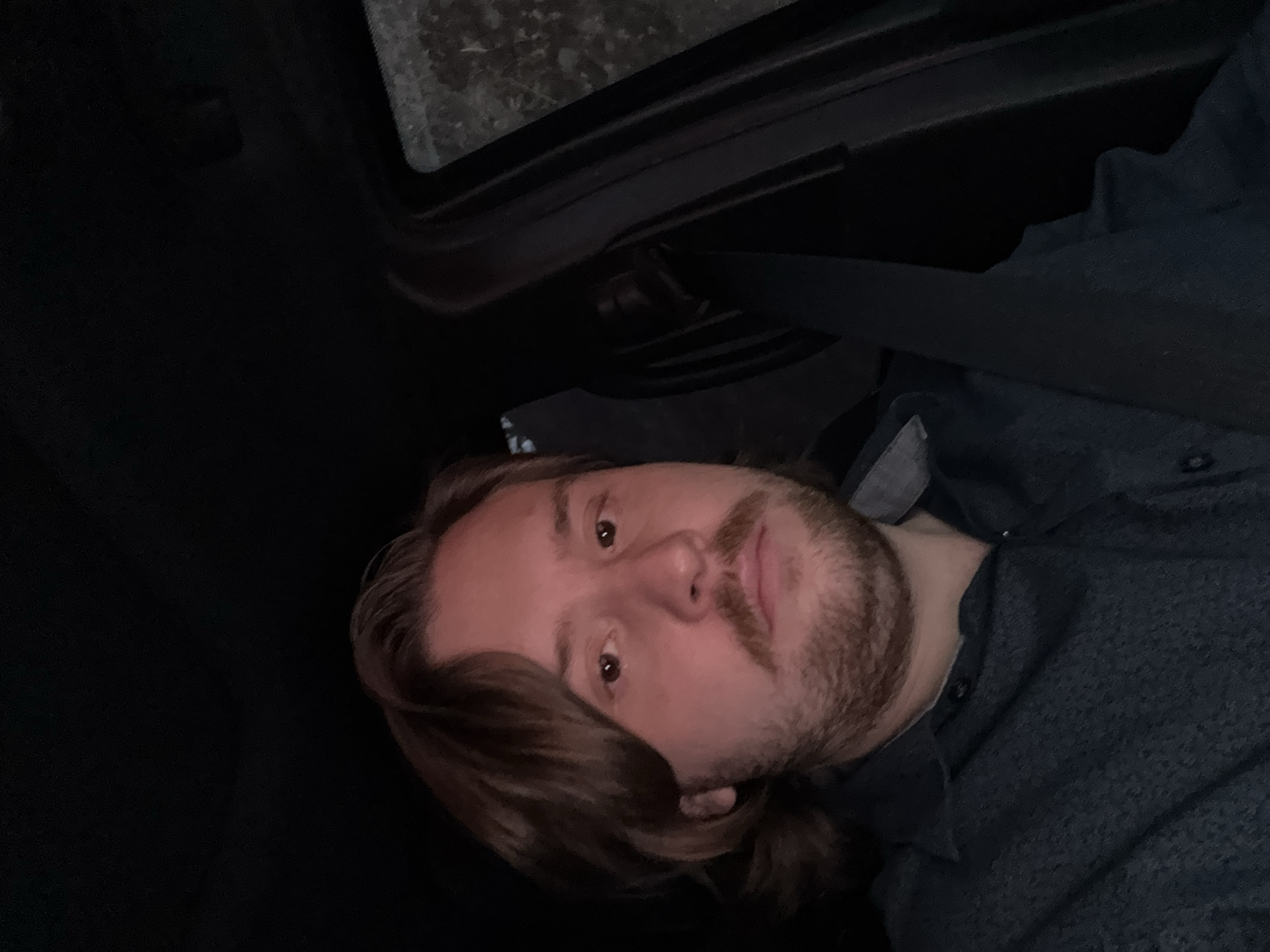 Man stuck in late-night traffic in Huixquilucan