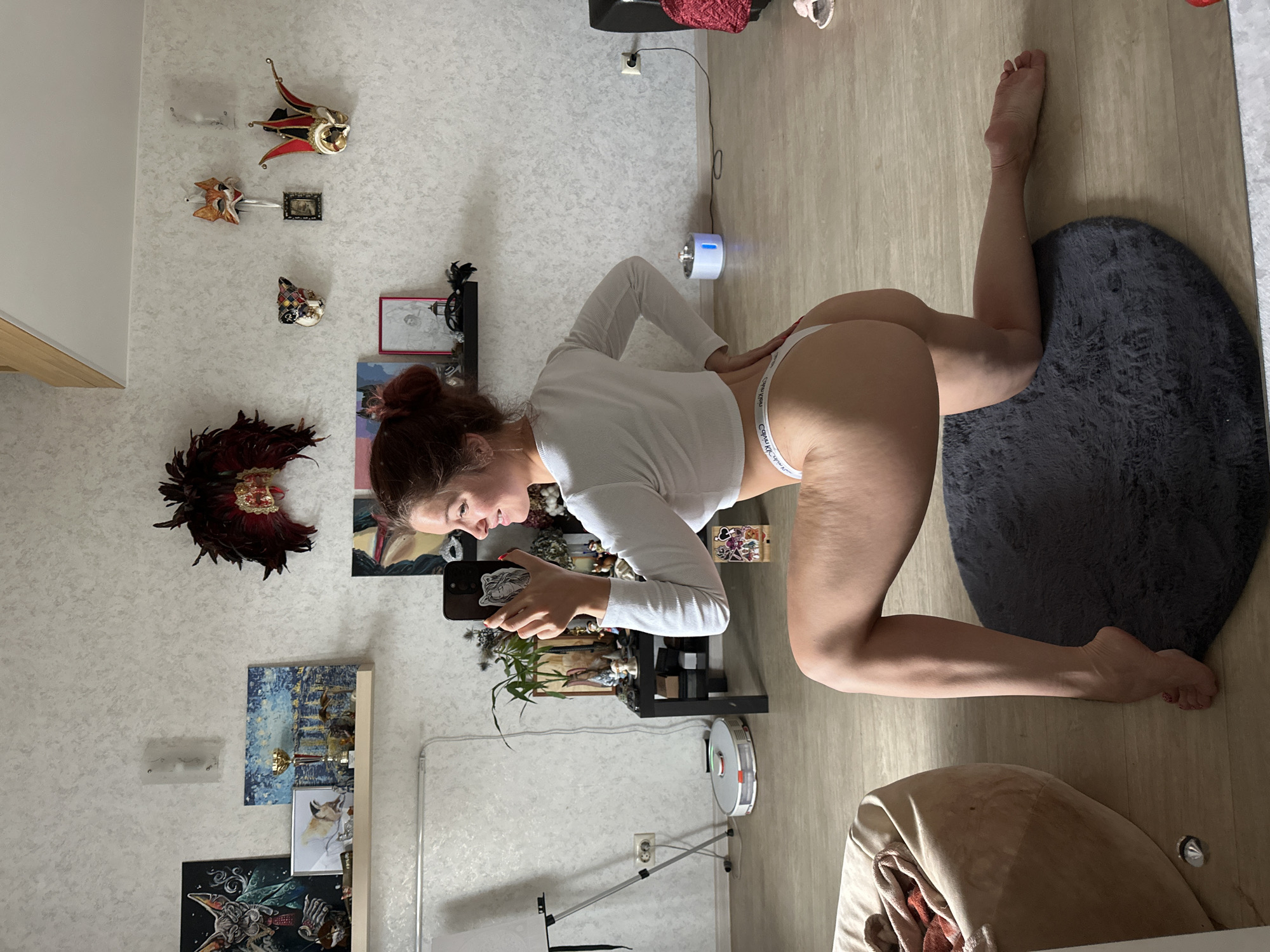 Indoor selfie session in Vladimir, with a few outdoor nature shots