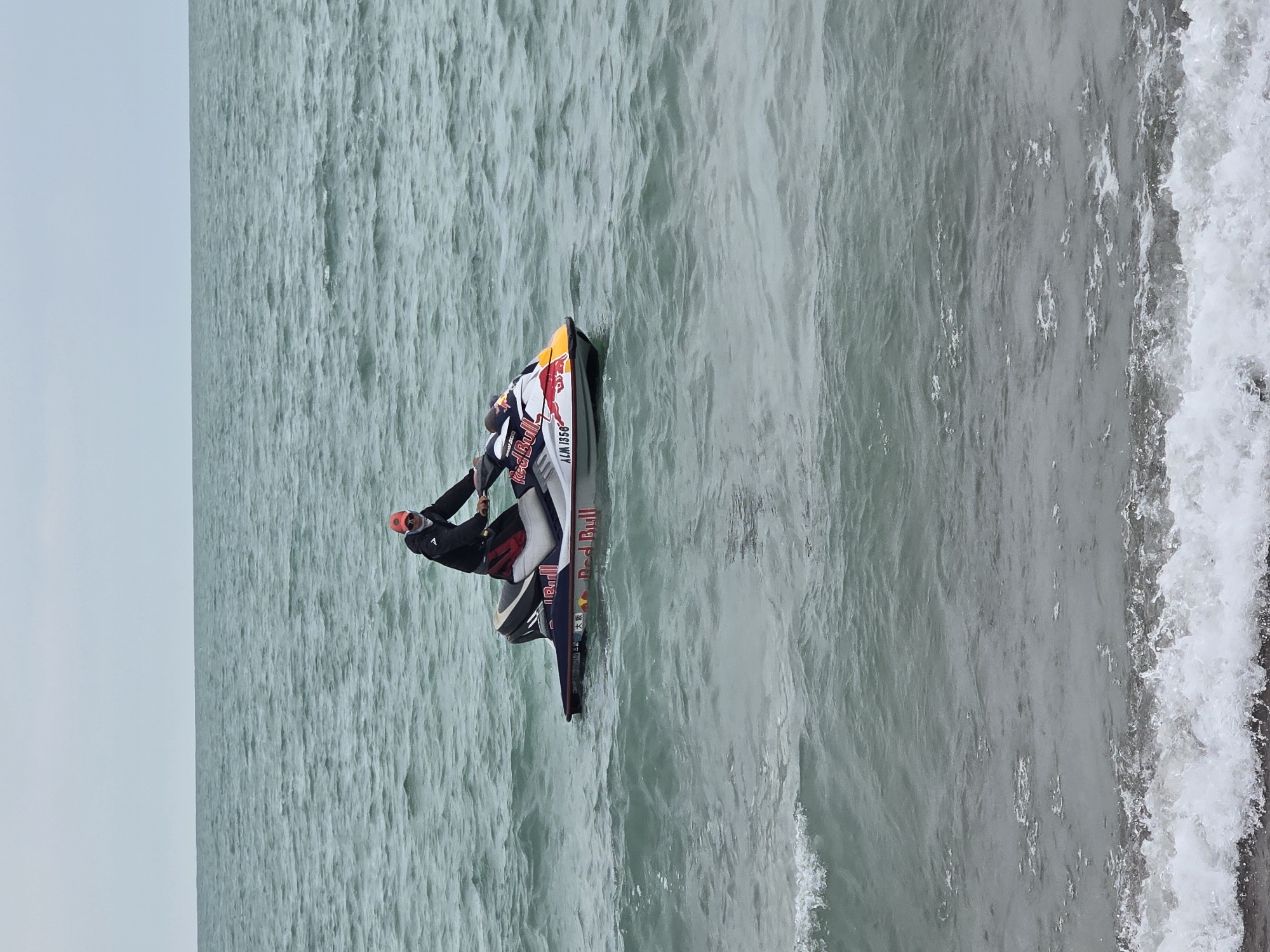 Open-water race day at Kapchagay Reservoir, Qonaev