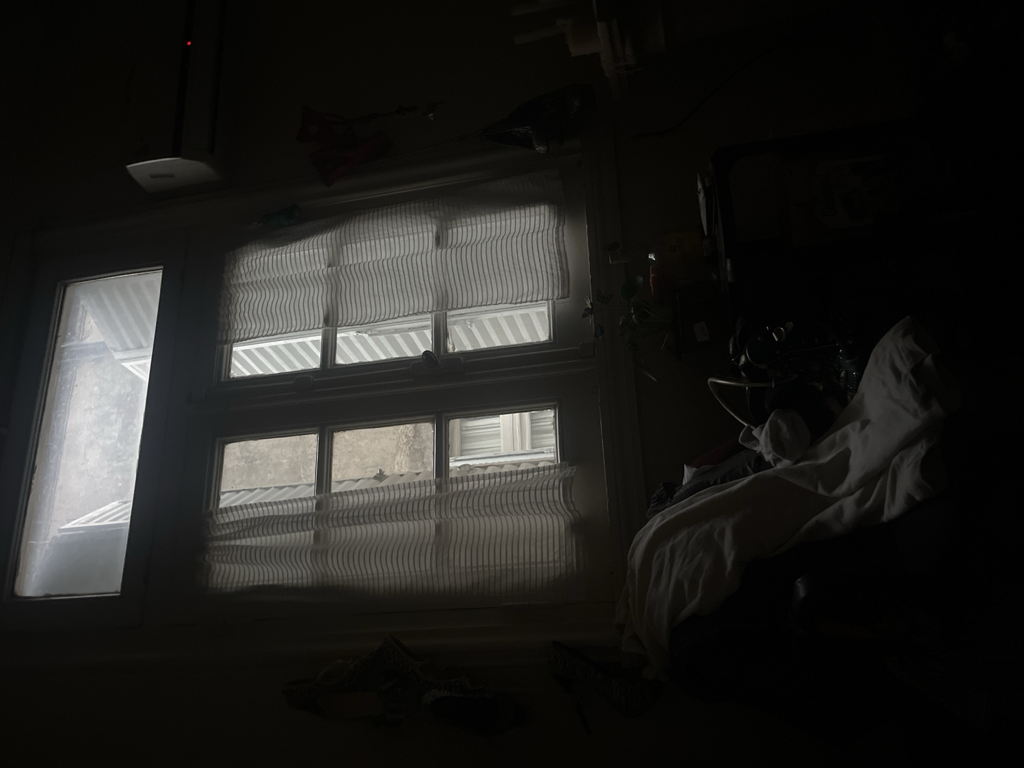 Interior room with city view documented in Buenos Aires