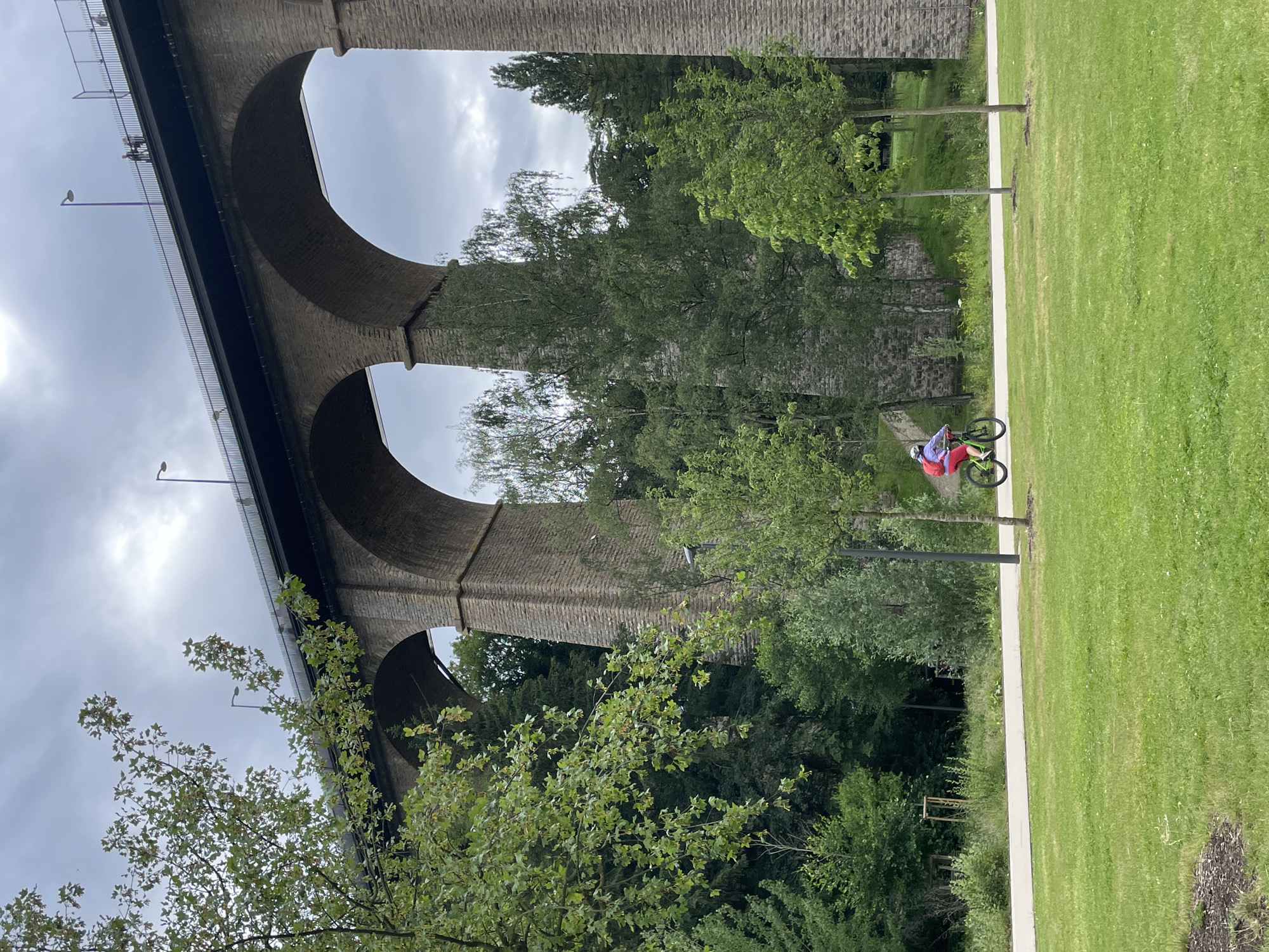 Quiet afternoon documented in Luxembourg City's Pétrusse Valley park