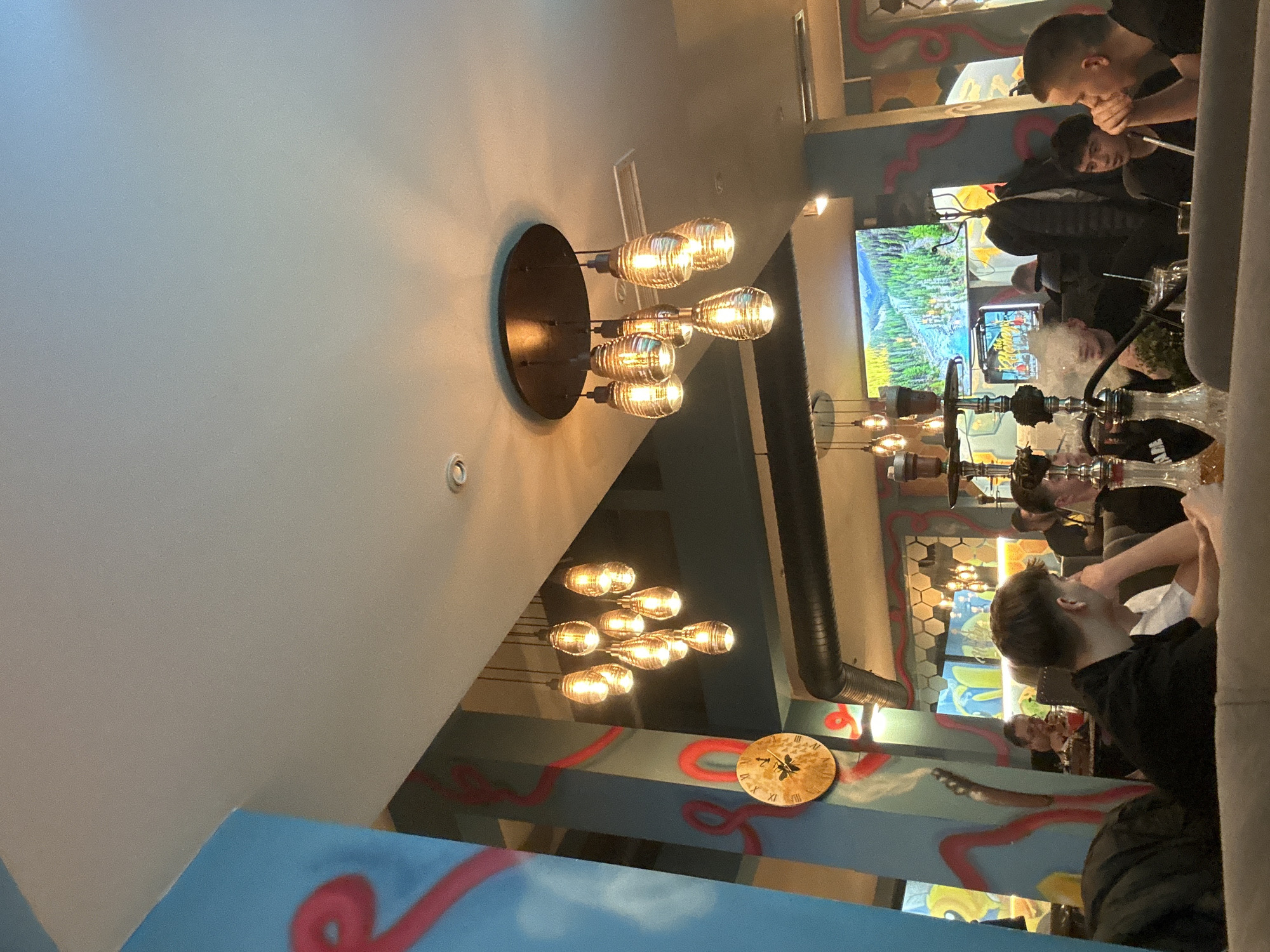 Sofia resident's evening leisure circuit: hookah lounge, sushi, radio