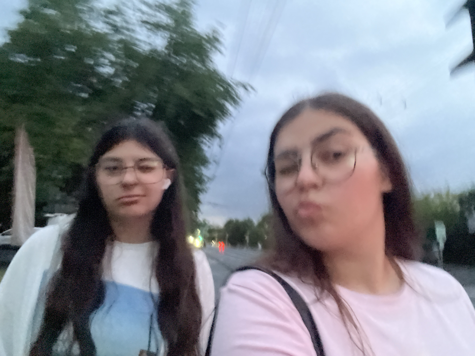 A quiet dusk in Chernivtsi, street-level snapshots