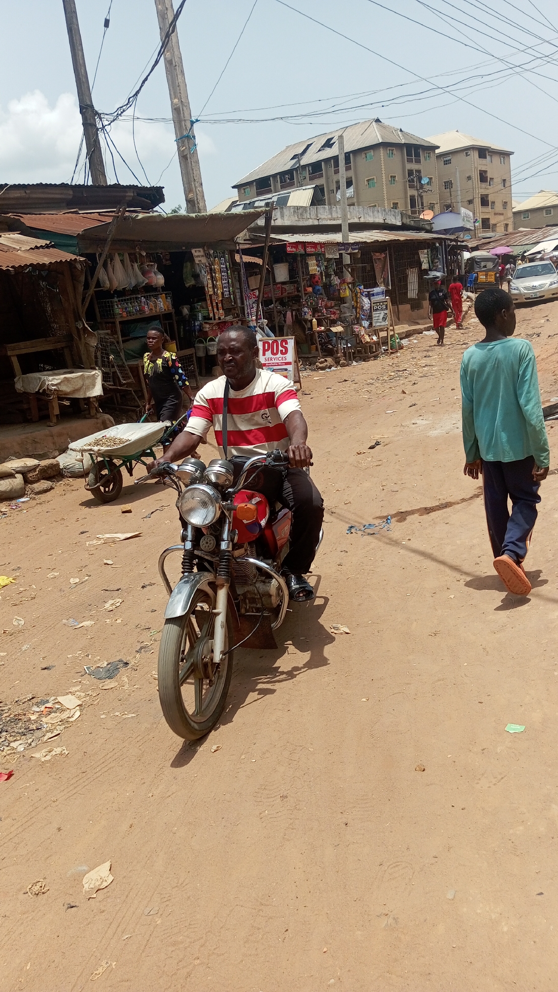 Band rehearsal and daily life scenes documented in Onitsha