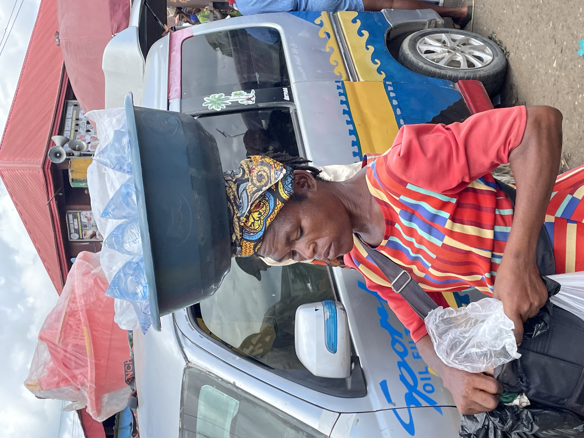 Morning market hustle across Fegge and Onitsha, Nigeria