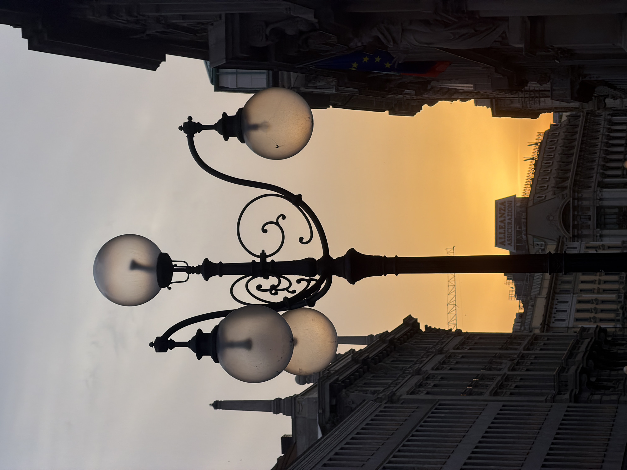 Evening in Milan: cathedral squares, old clocks, and street dancing