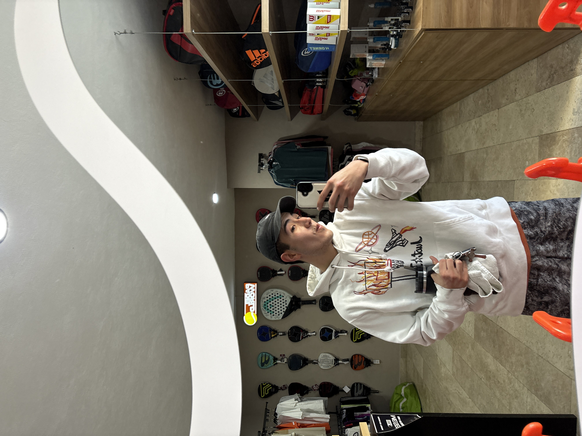 Gym workout session documented in San Bernardino Tlaxcalancingo