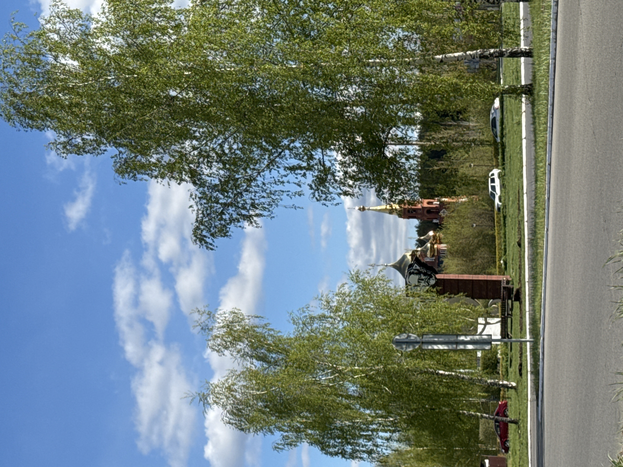 Family life and street scenes documented in Chaikovsky, Russia