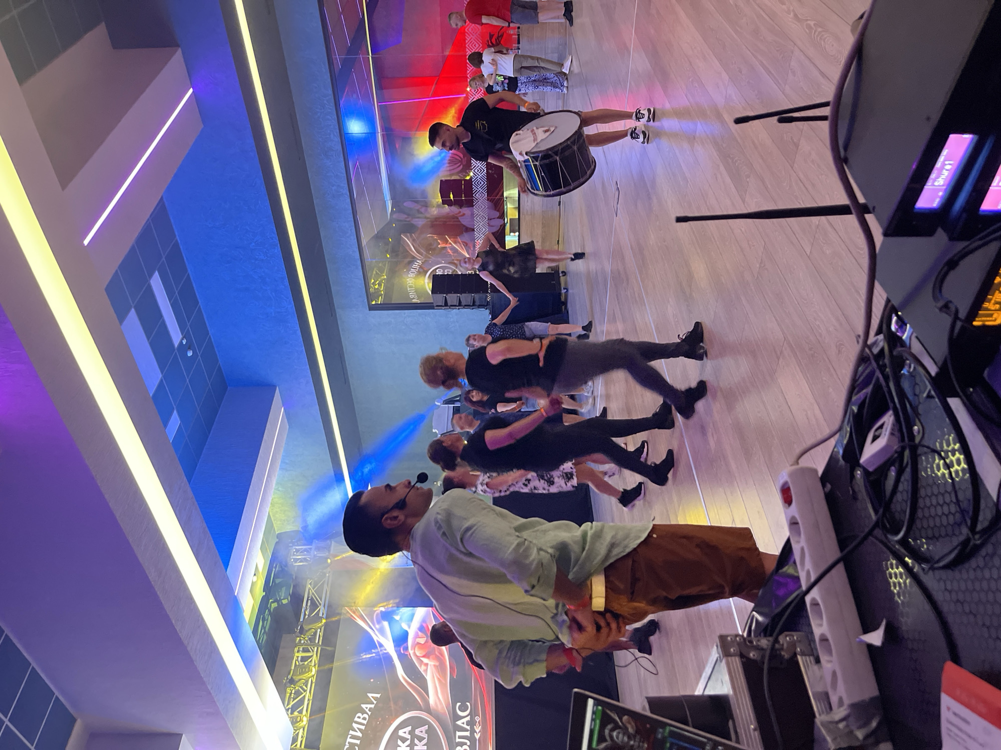Evening performance event draws crowds in Sveti Vlas, Bulgaria