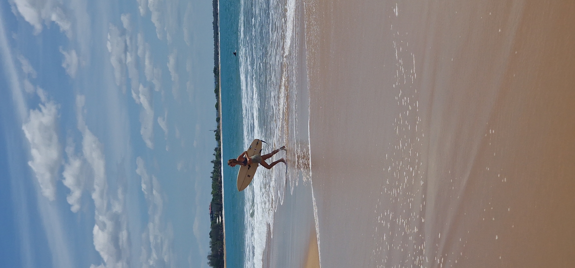 Morning surf session draws crowds to Arugam Bay beach