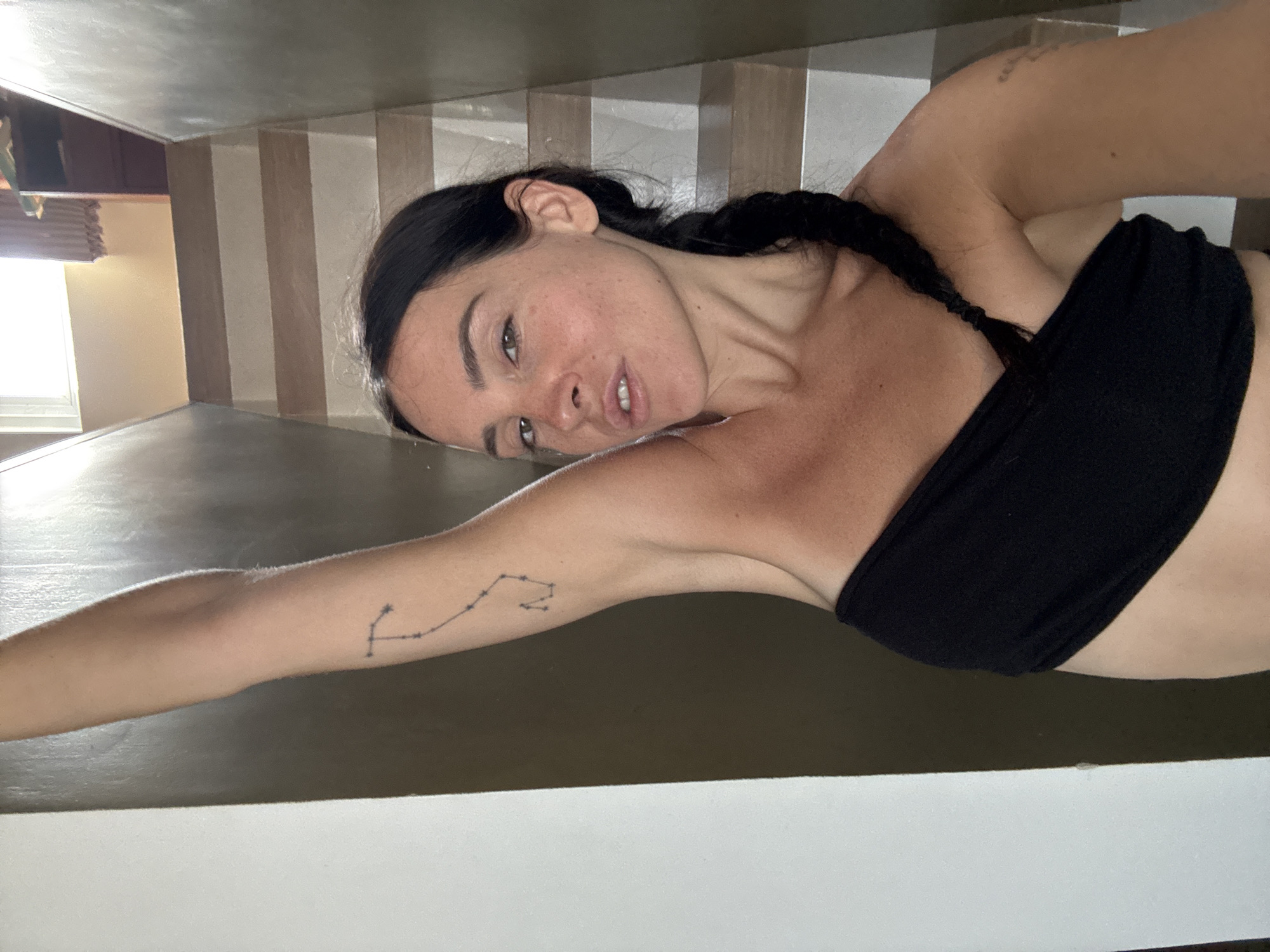Villa morning in Bali: selfies, mirrors, and a dog