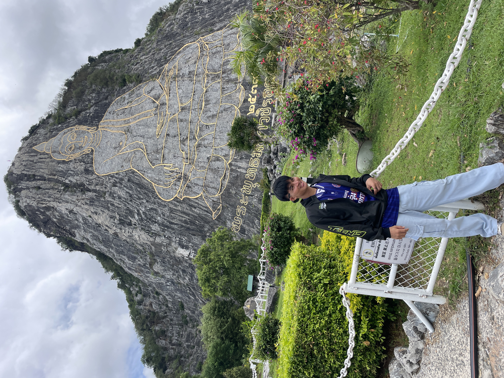 Visiting Khao Chi Chan's giant cliff-face Buddha in Na Chom Thian