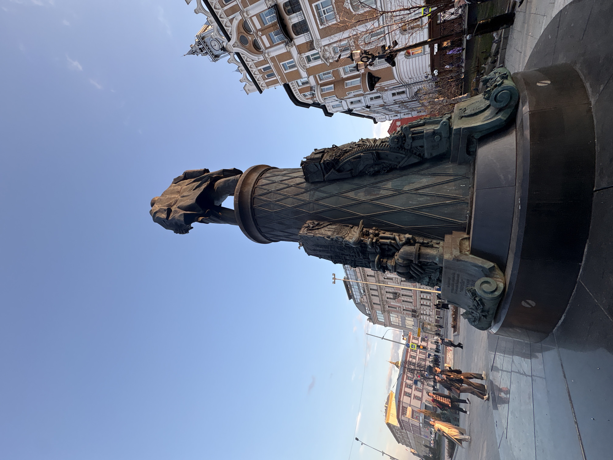 Afternoon documentation of Moscow monument area and surroundings