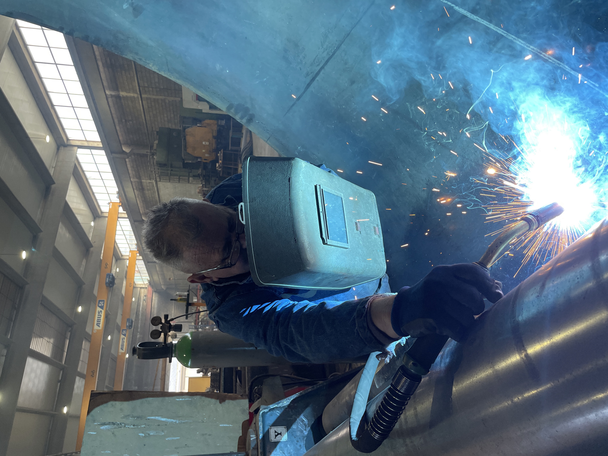 Early morning welding work observed in Zaljevo, Montenegro