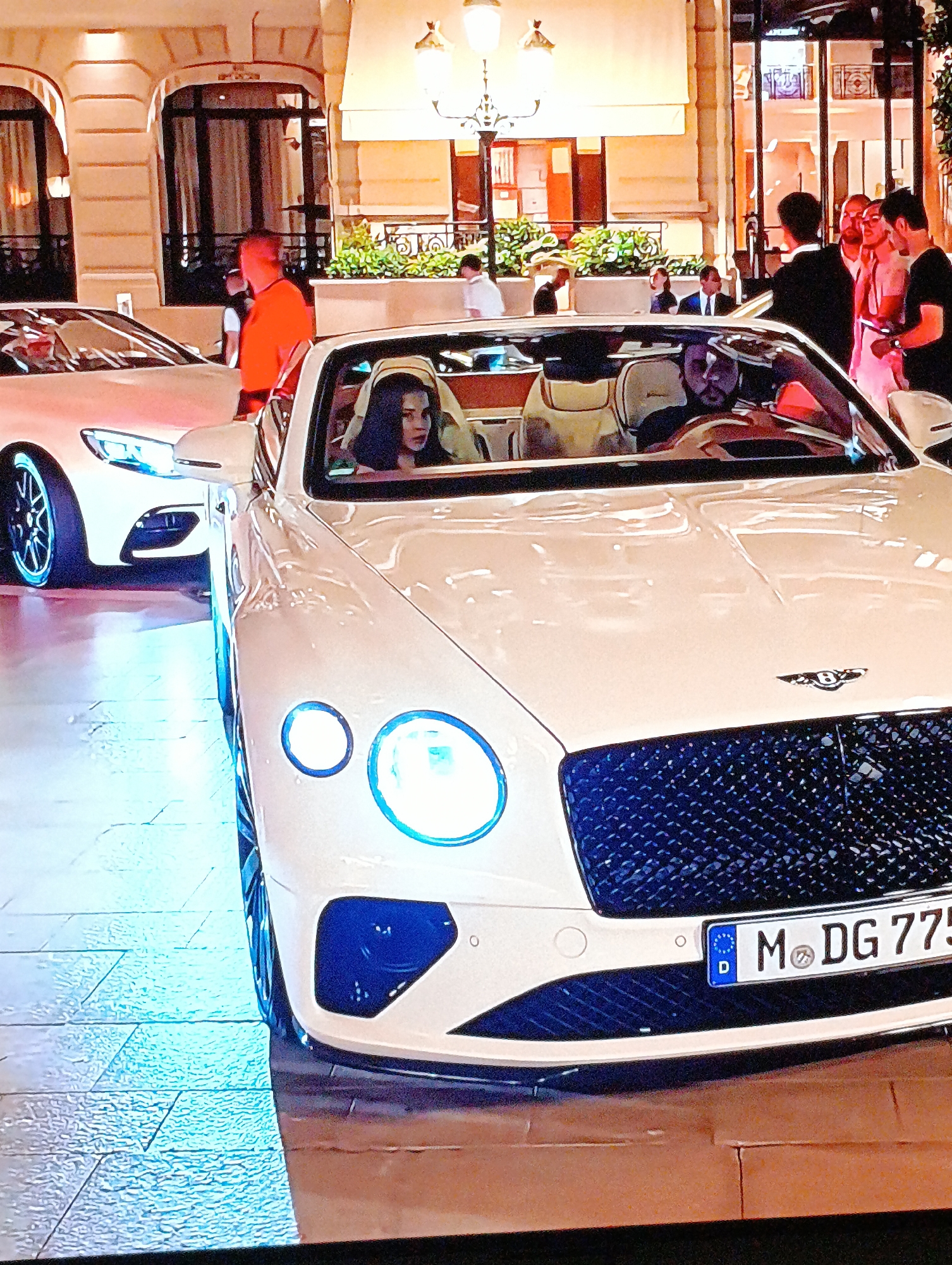 Luxury car gathering draws crowds in Monte Carlo casino district