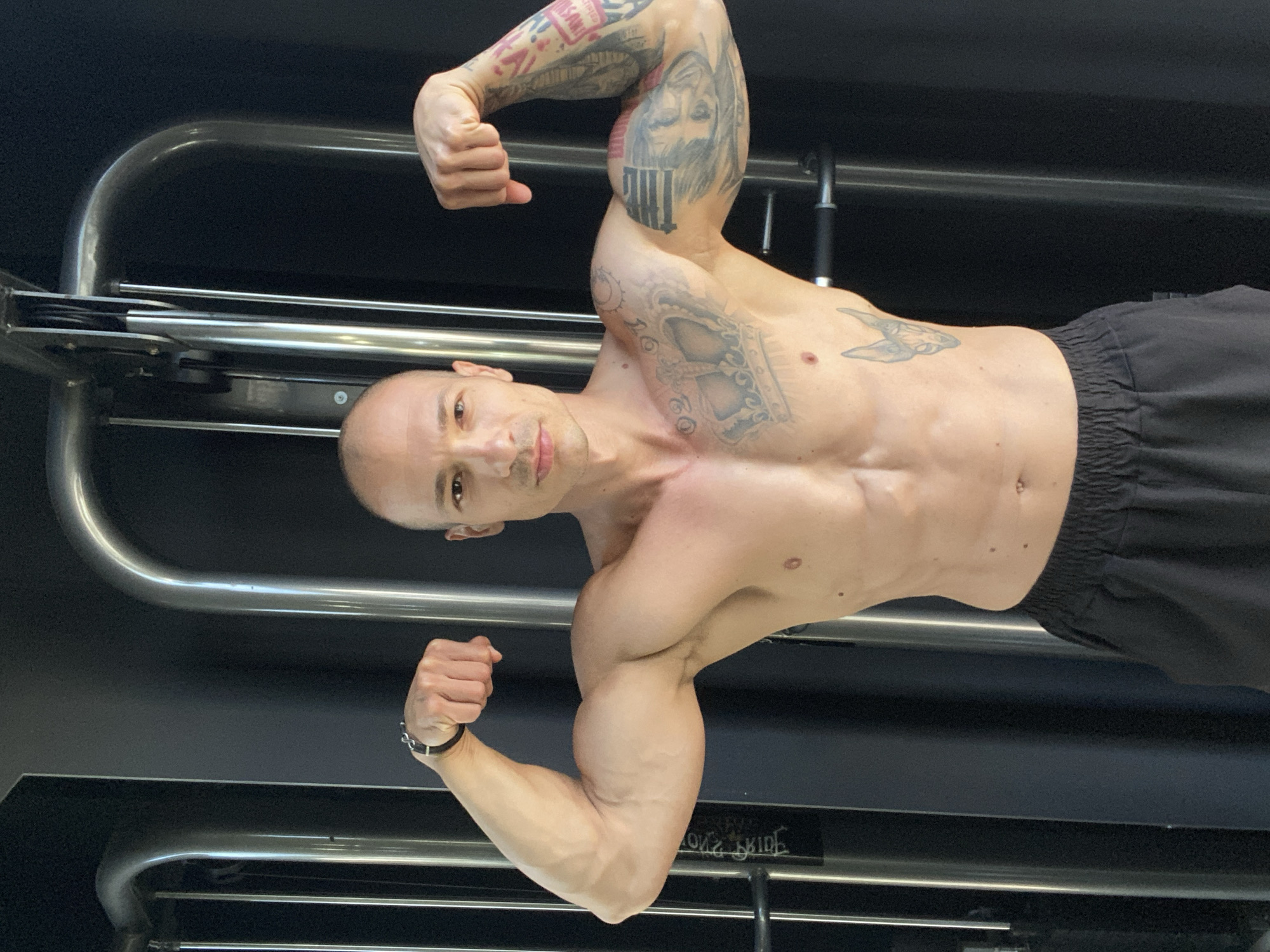 Morning workout session documented at Pleven gym