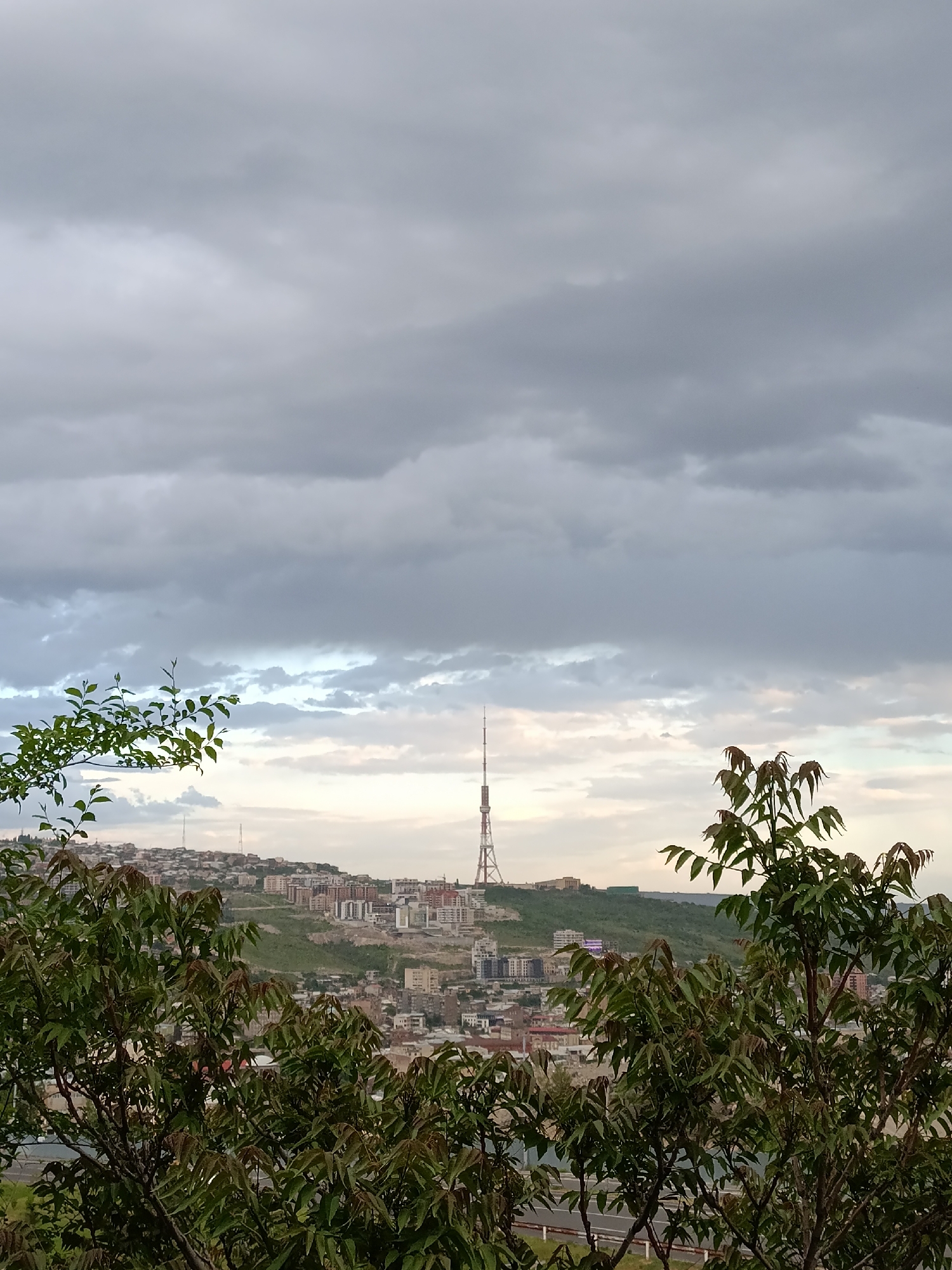 Ordinary afternoon moments documented across Yerevan during spring storm